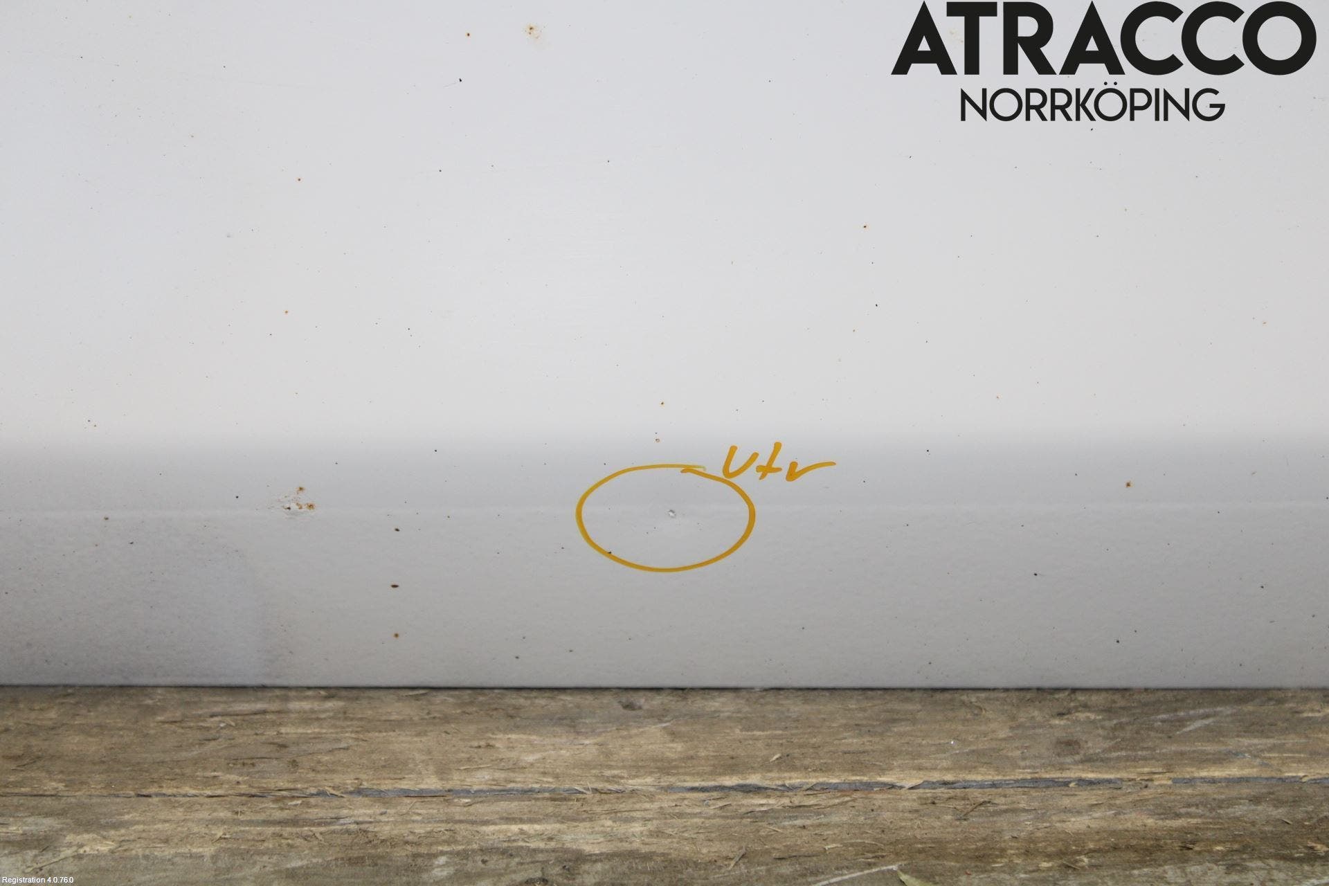 Mazda 323 95-98 Dörr 2D Vänster