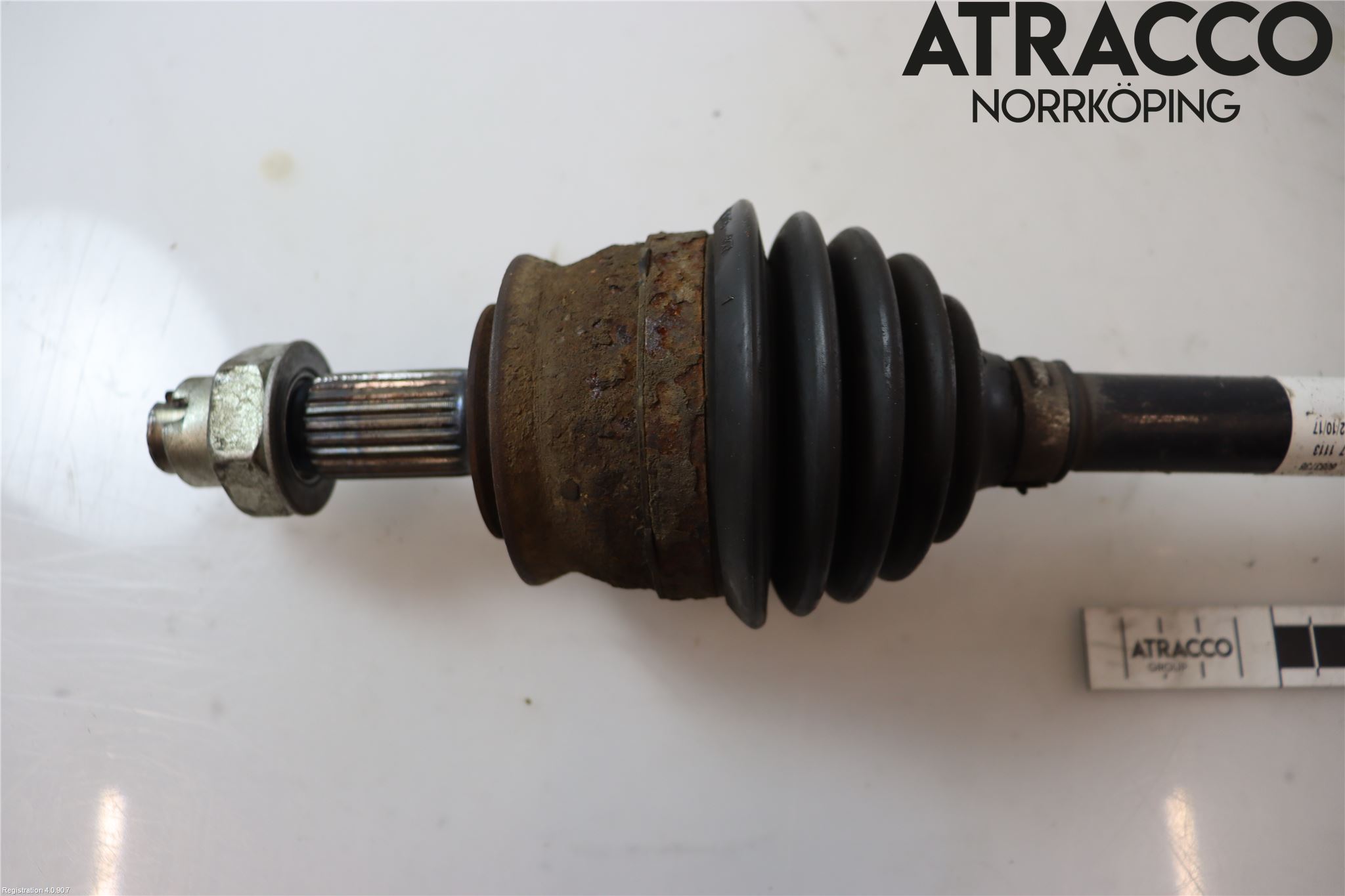 Opel CORSA D 07-14 Drivaxel Fram Höger