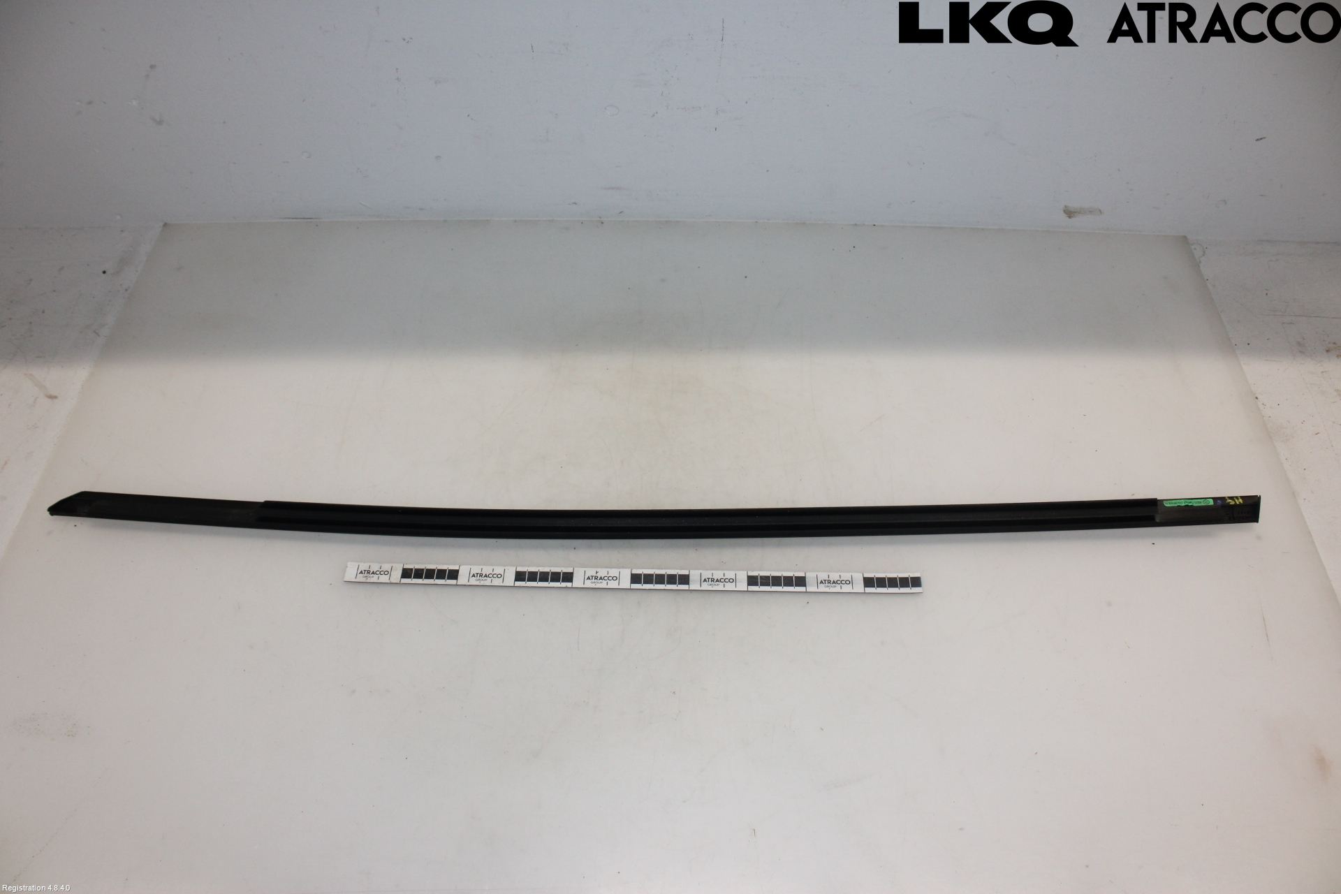 Volkswagen VW PASSAT 24- Dörr Dekorlist Fram Hö