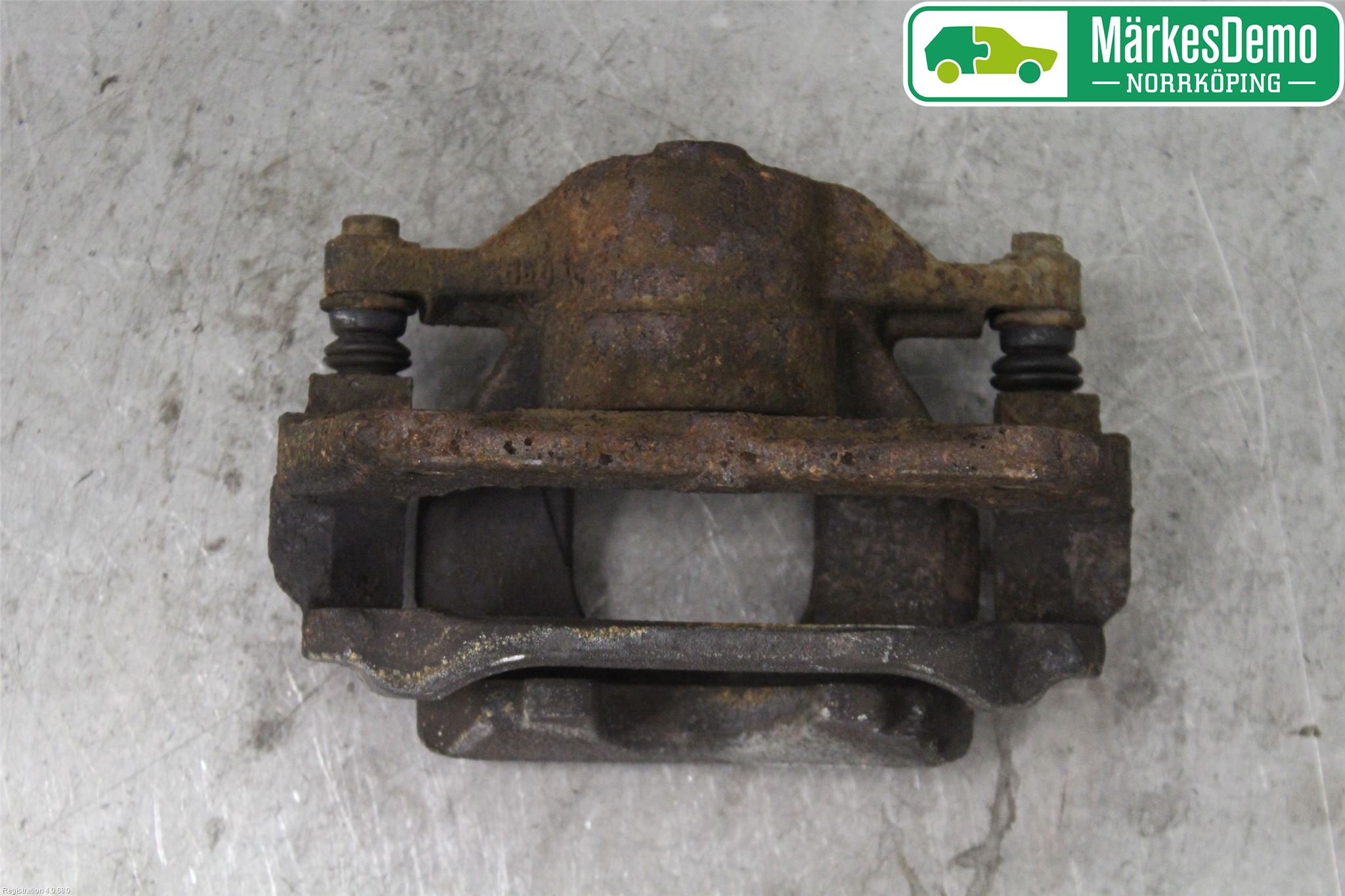 Toyota AVENSIS 09-15 Bromsok Fram Höger