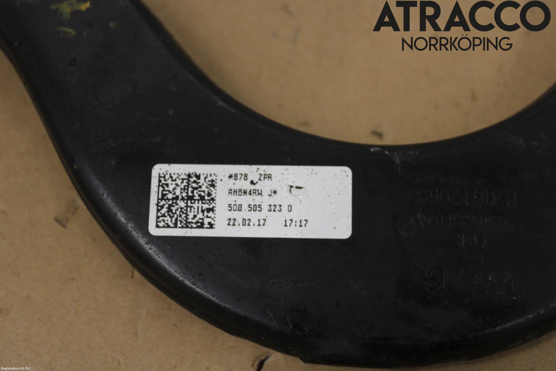 Volkswagen VW PASSAT 15-19 Bärarm Bak Övre Höger