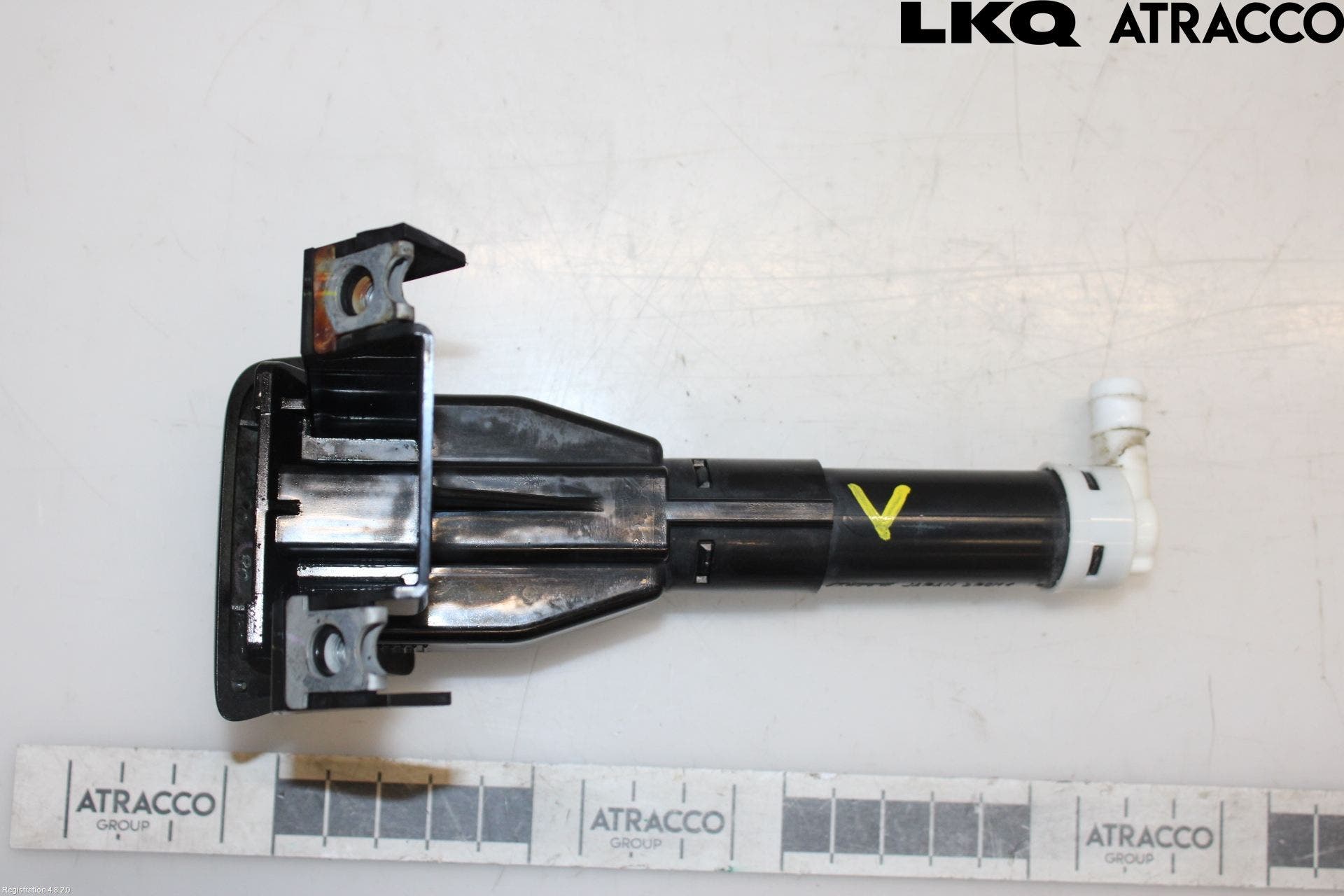 Mitsubishi OUTLANDER 07-12 Spolarmunstycke Strålkastare