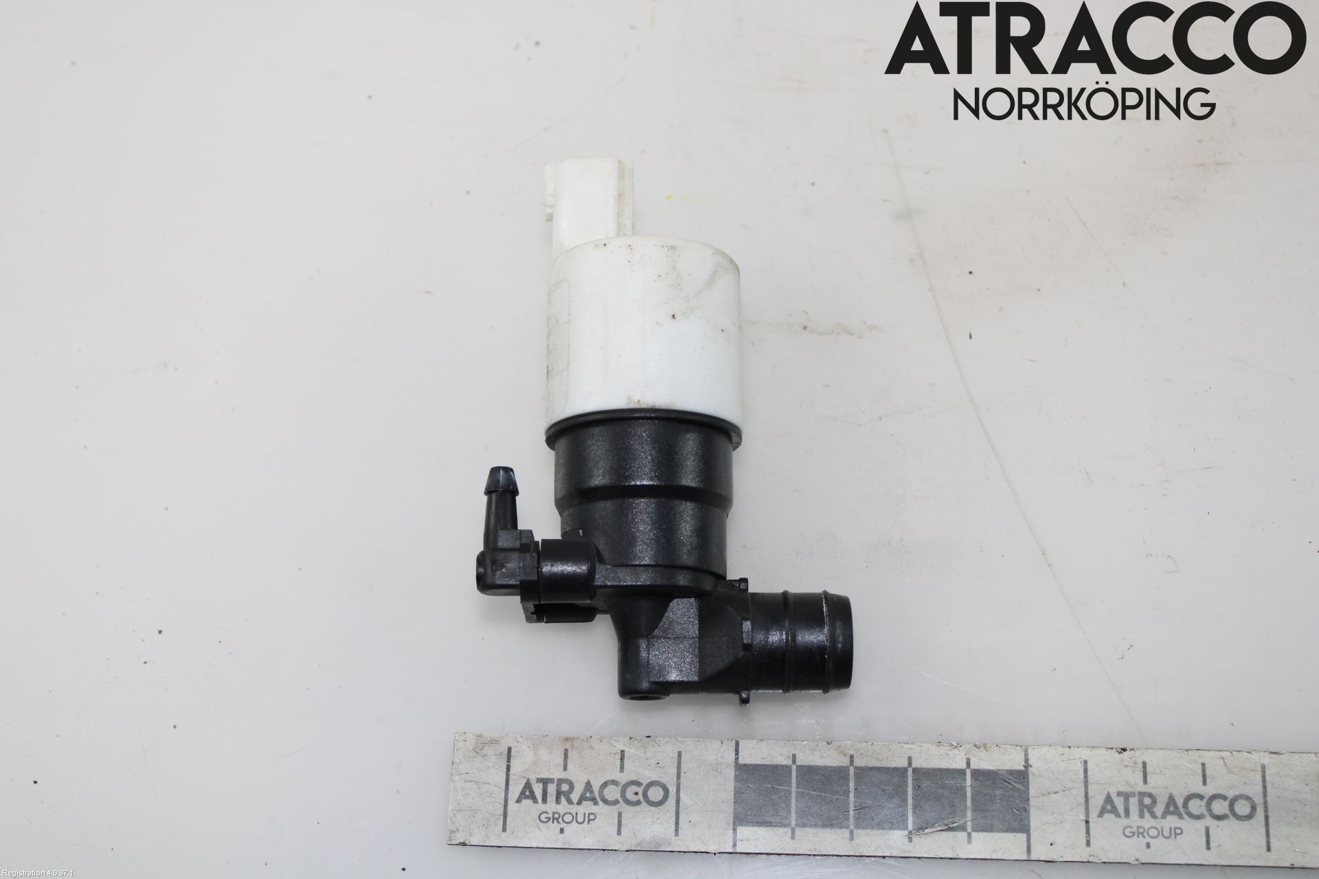 Jaguar XE (X760) 15-24 Spolarpump Vindruta