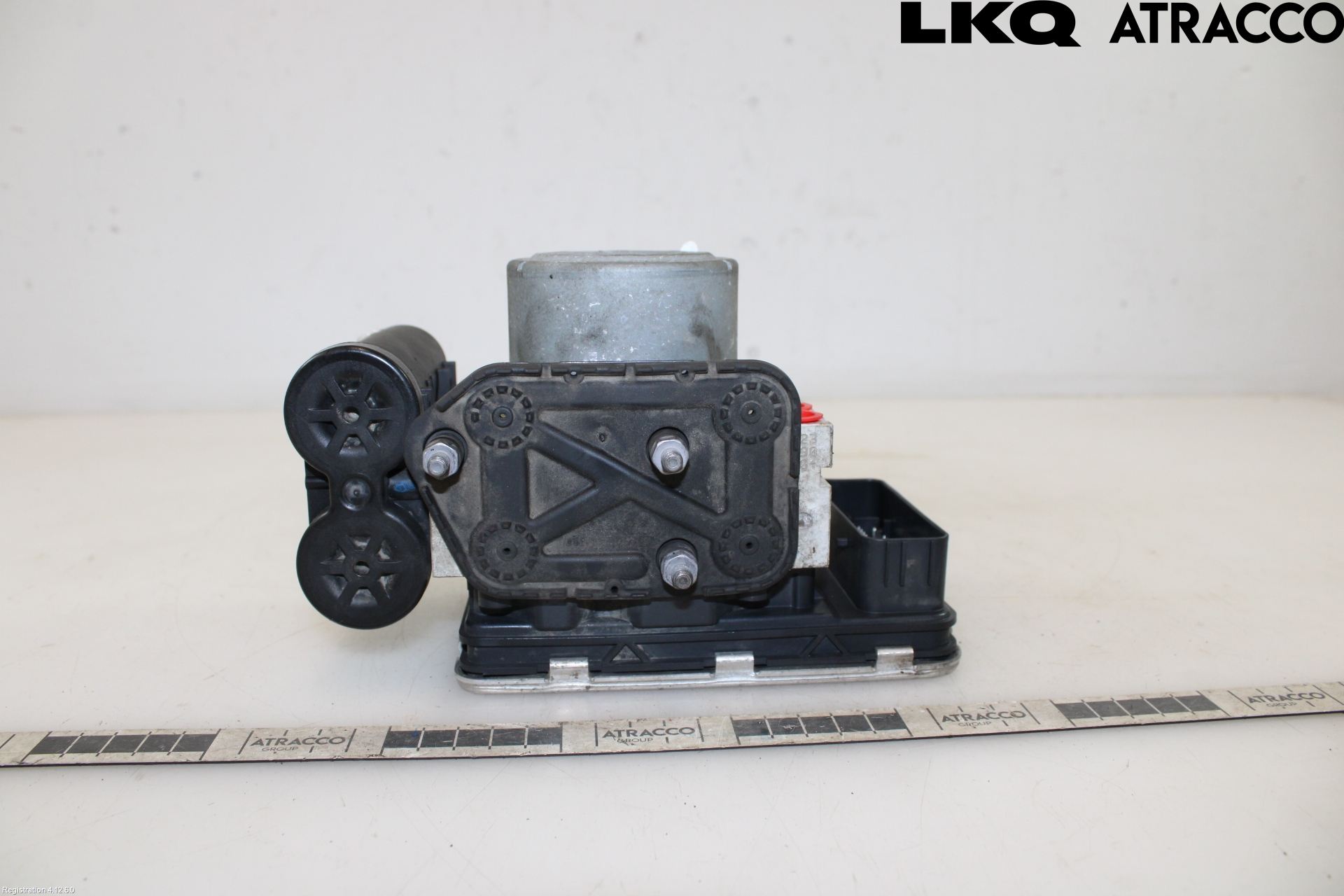 Mercedes-Benz MB C-KLASS (W206) 21- Kompressor Stöt-Fjädring