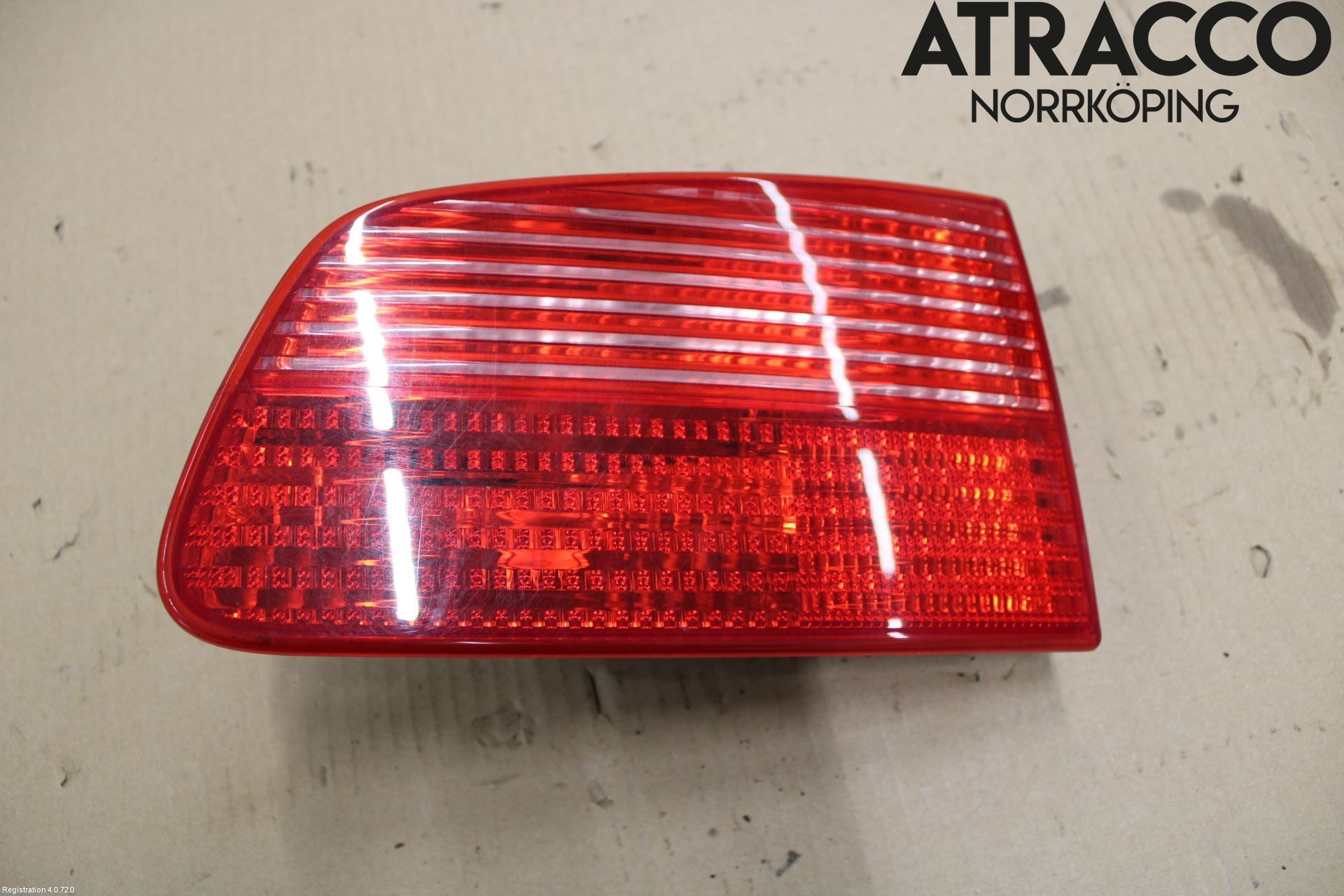 Saab 9-5     06-10 Bakljus Lucka Hö