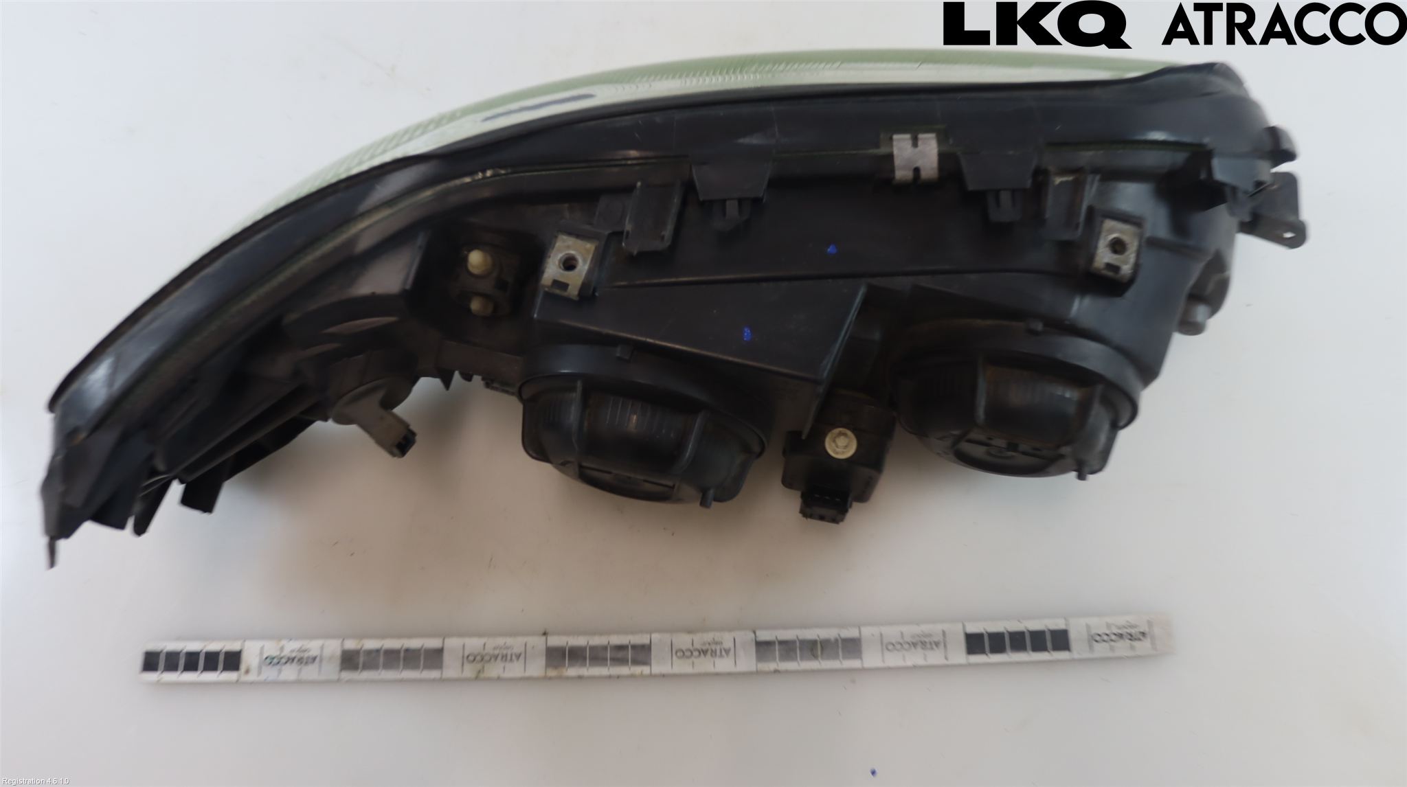 Volvo V70 00-04 Strålkastare Vänster