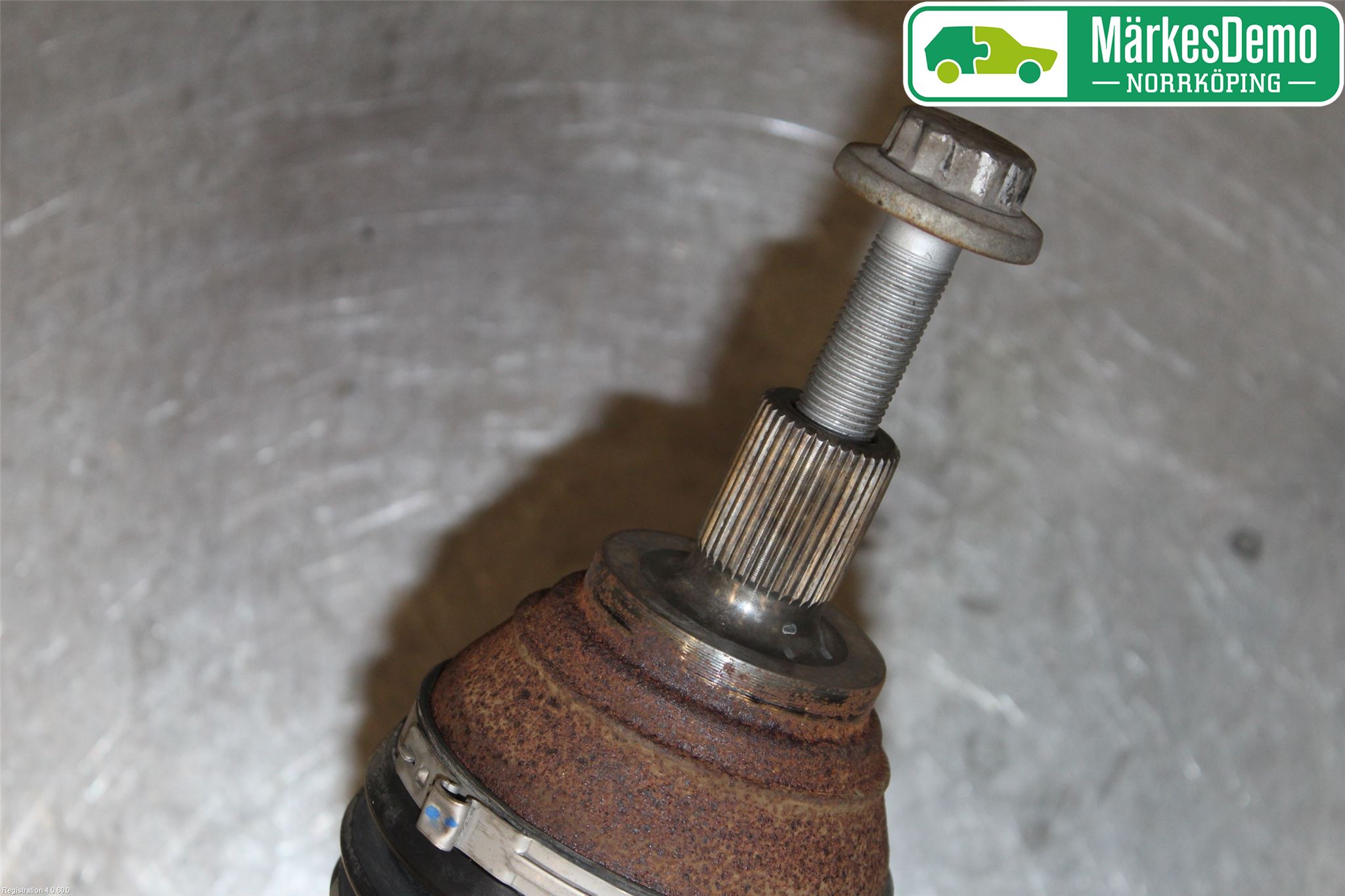 Volkswagen VW GOLF / E-GOLF VII 13-20 Drivaxel Fram Höger
