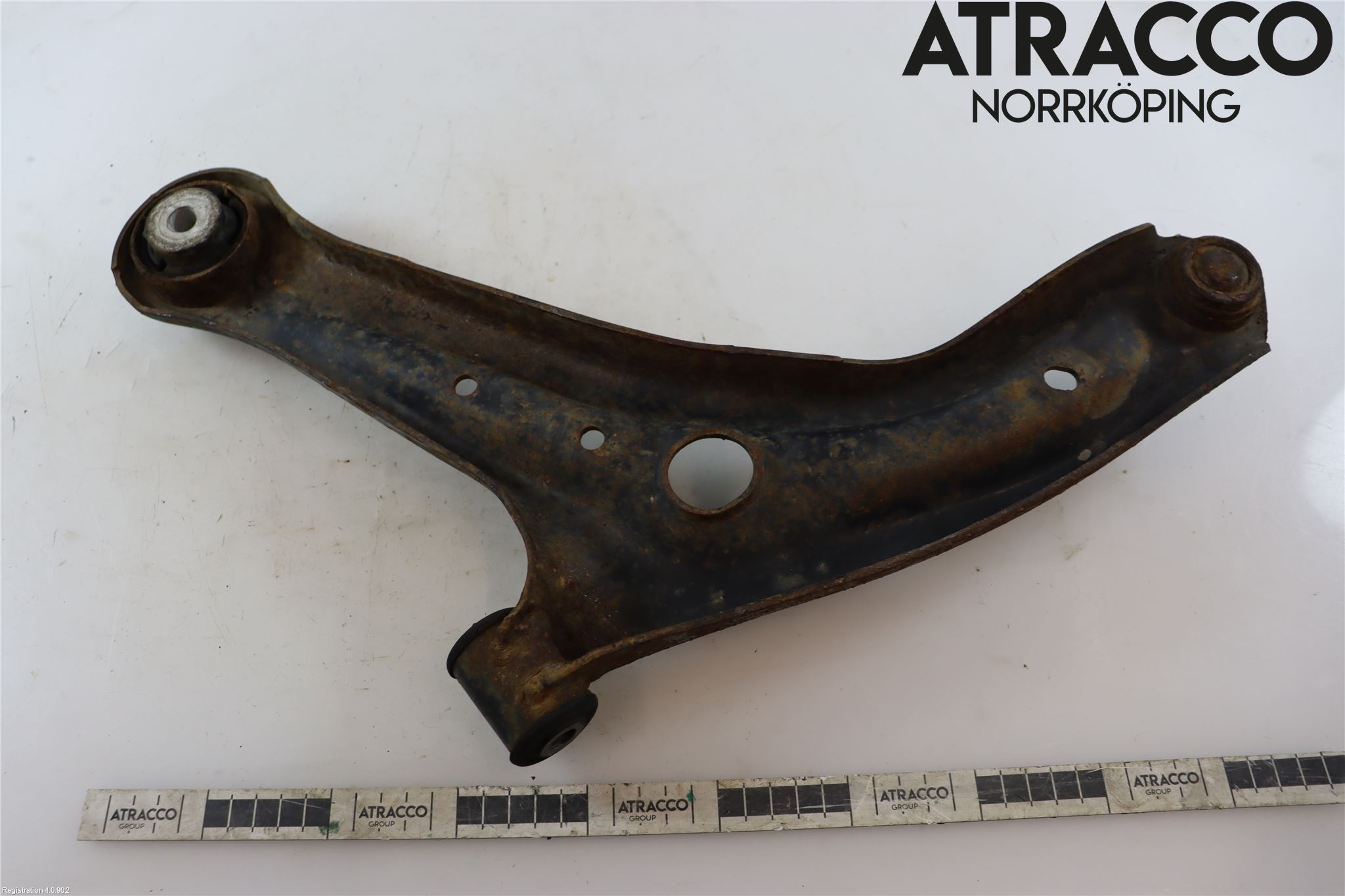 Ford FIESTA 09-12 Bärarm Fram Undre Hö