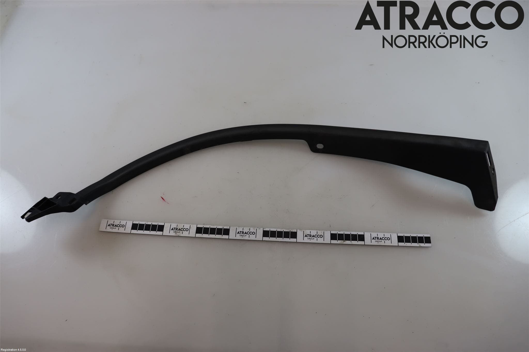 Toyota RAV4 19- List Skärmkant