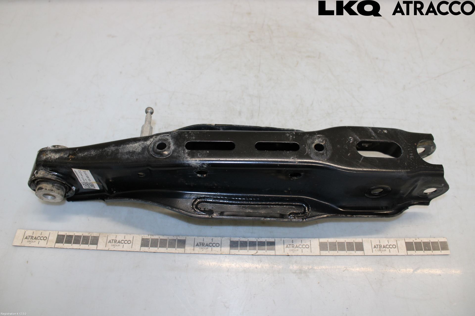 Audi Q4 E-TRON FZ 22- Bärarm Bak Vänster