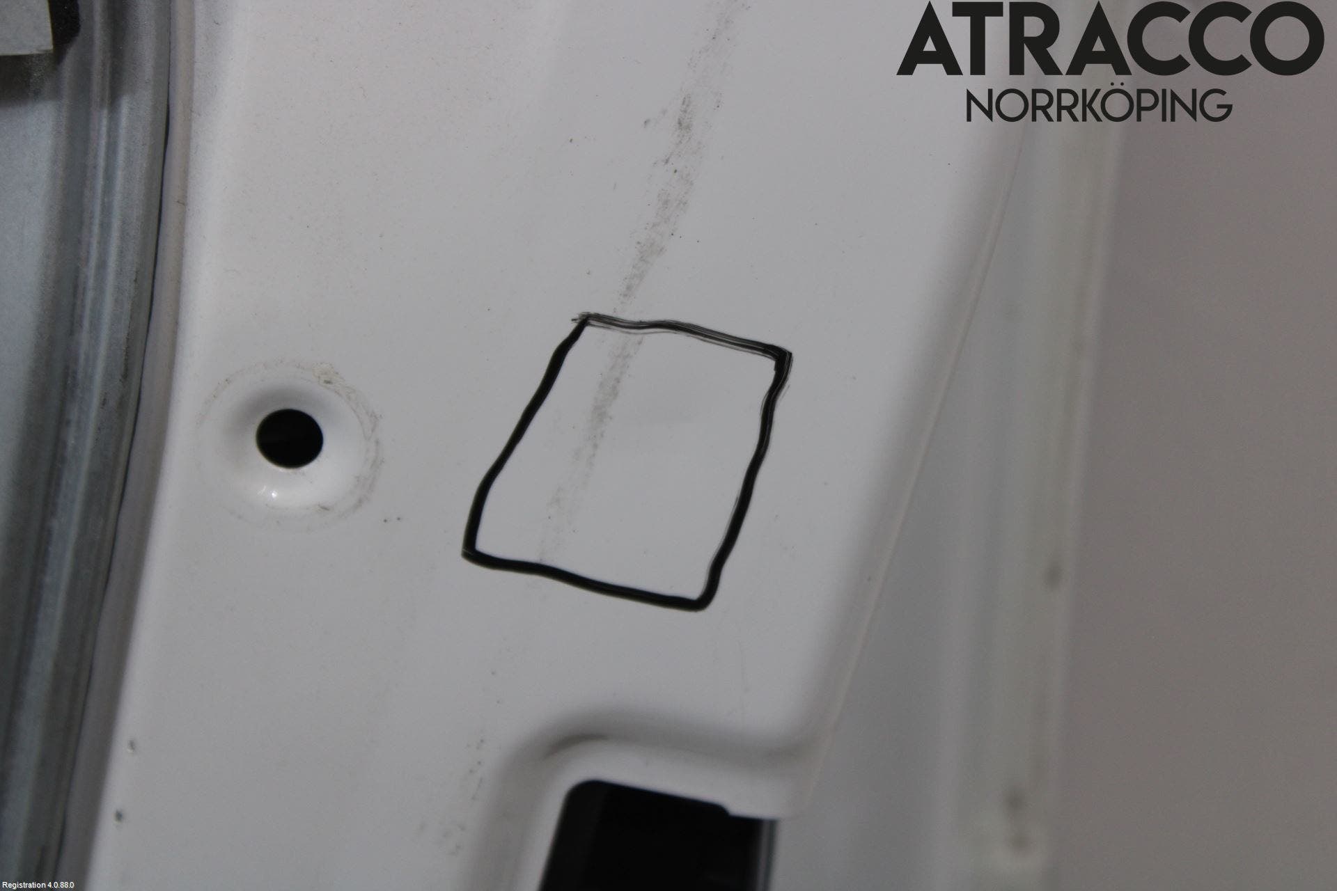 Volvo S40 08-12 Dörr Fram Höger