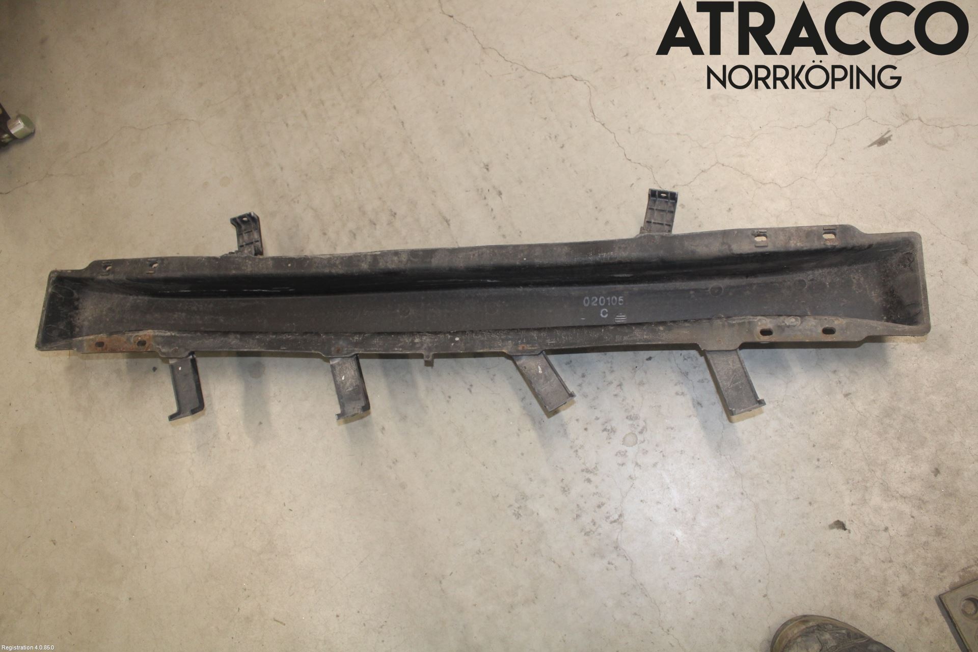 Hyundai ELANTRA XD 00-03 Stötfångarbalk Bak