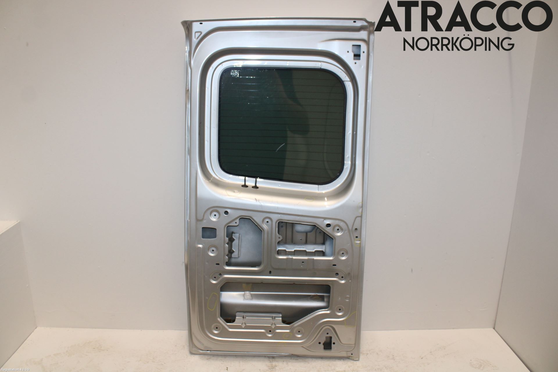 Opel VIVARO 01-14 Dörr Bak Van-Skåp Höger