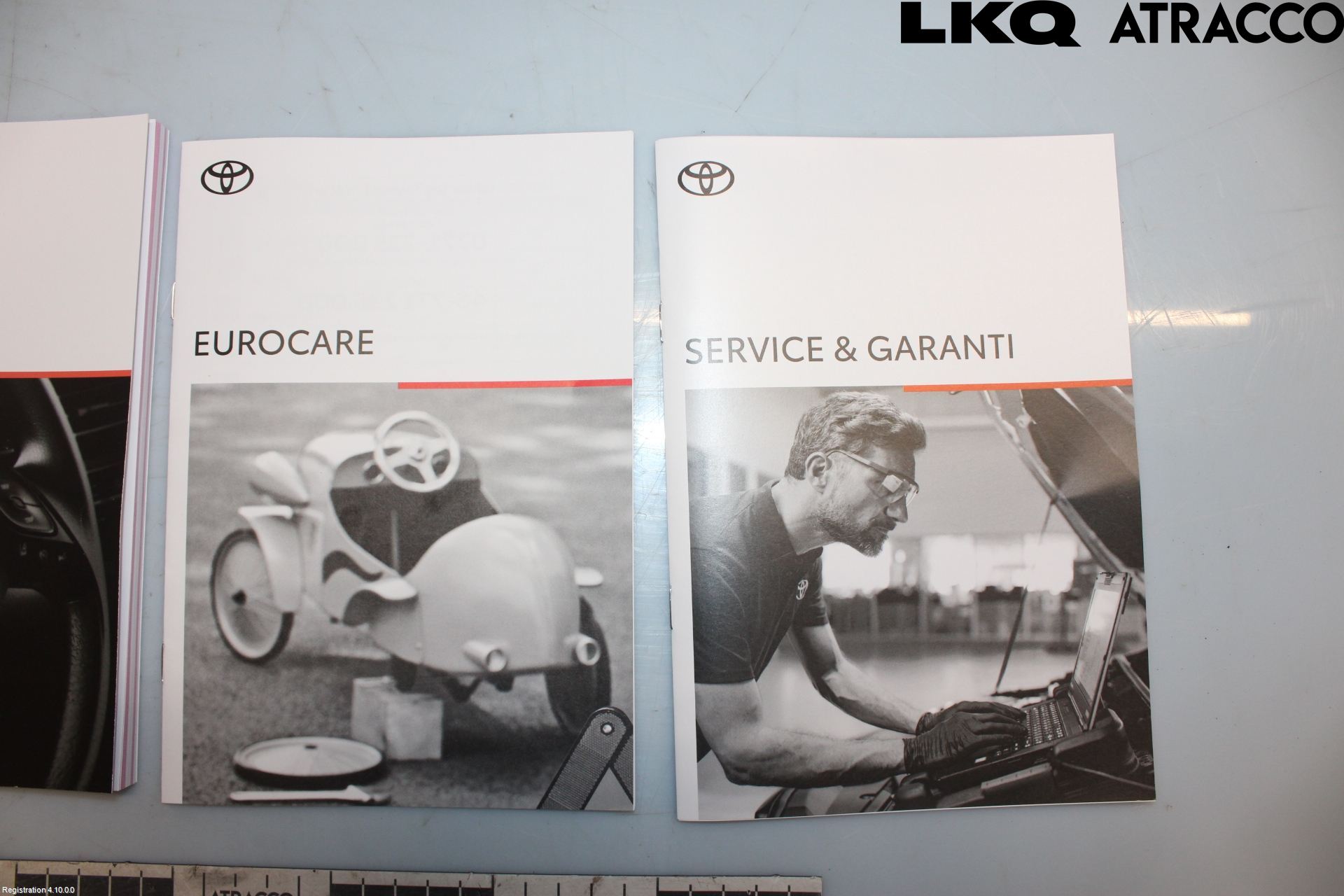 Toyota C-HR 24- Instruktionsbok