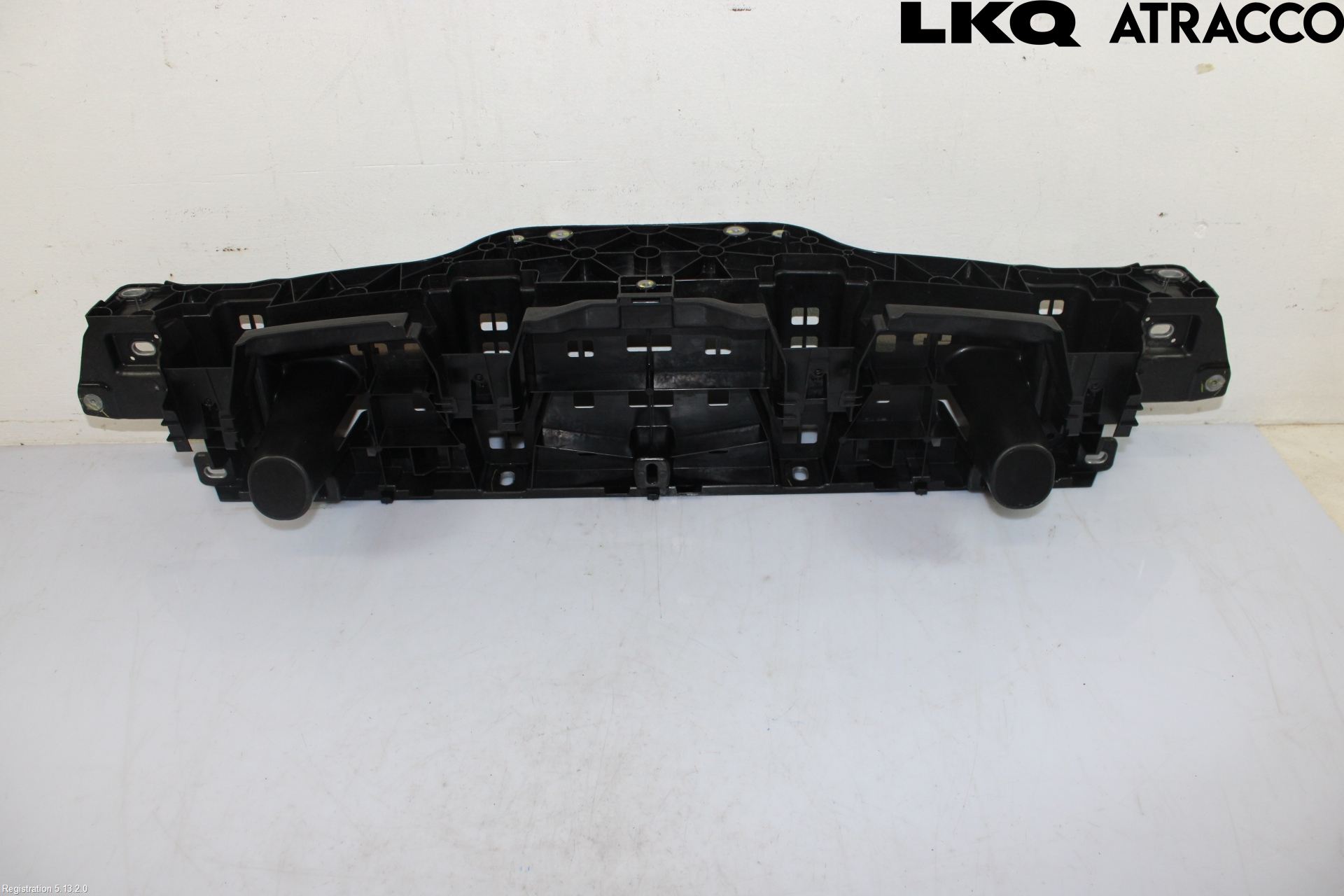 Mercedes-Benz MB EQE (V295) 22- Kylarfäste-Ram-Balk