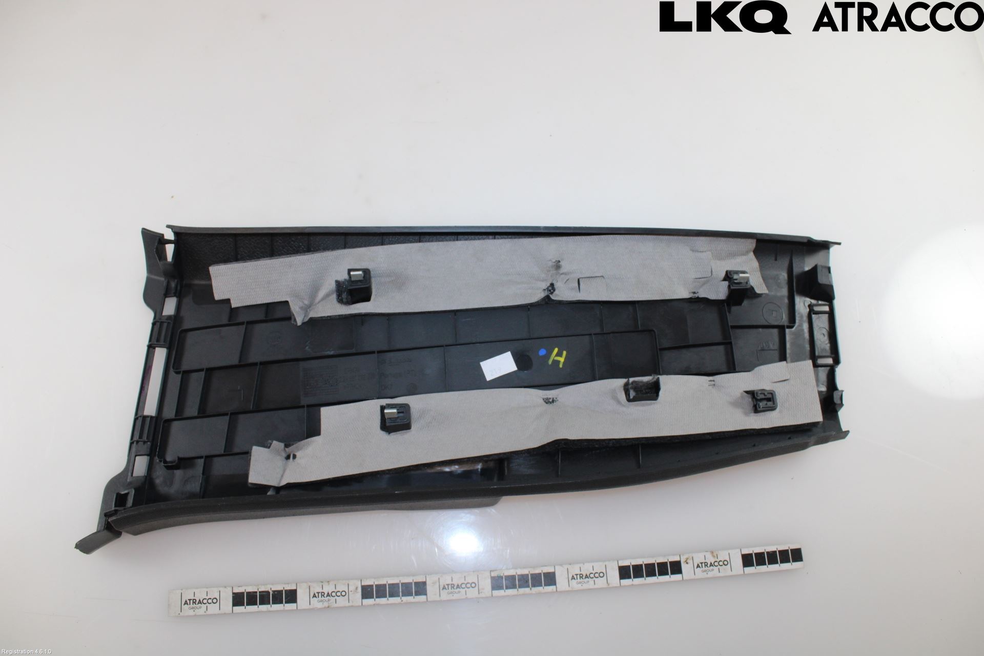 Volkswagen VW T-ROC 18- Inr Plastd A-B-C Stolpe