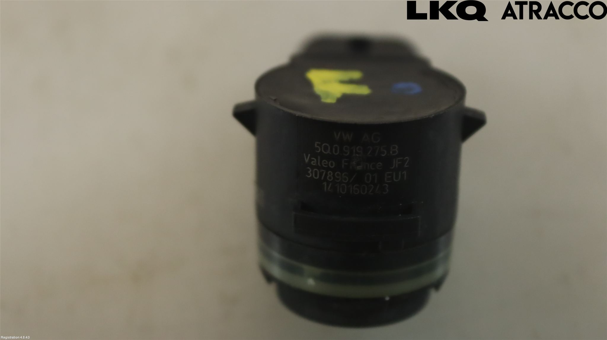Volkswagen VW PASSAT 15-19 Parkeringshjälp Frontsensor