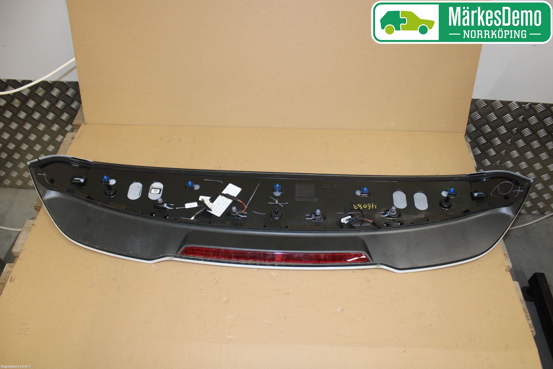 Audi Q5/SQ5 17- Spoiler Baklucka