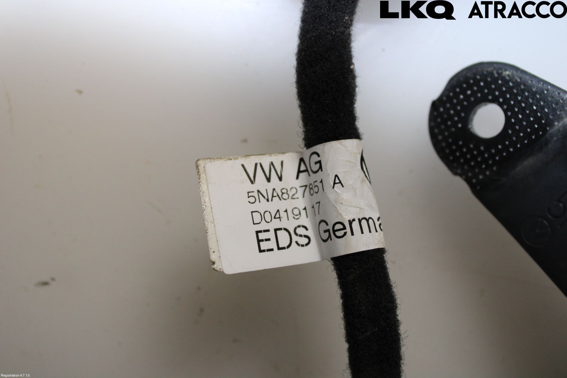 Volkswagen VW TIGUAN 16-24 Gasfjäder Baklucka