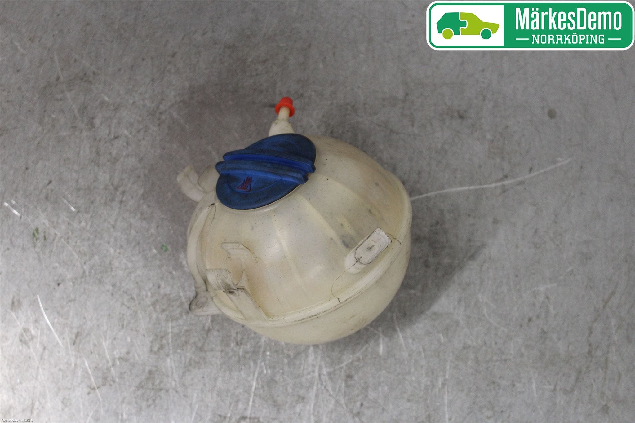 Volkswagen VW CADDY 16-20 Expansionstank