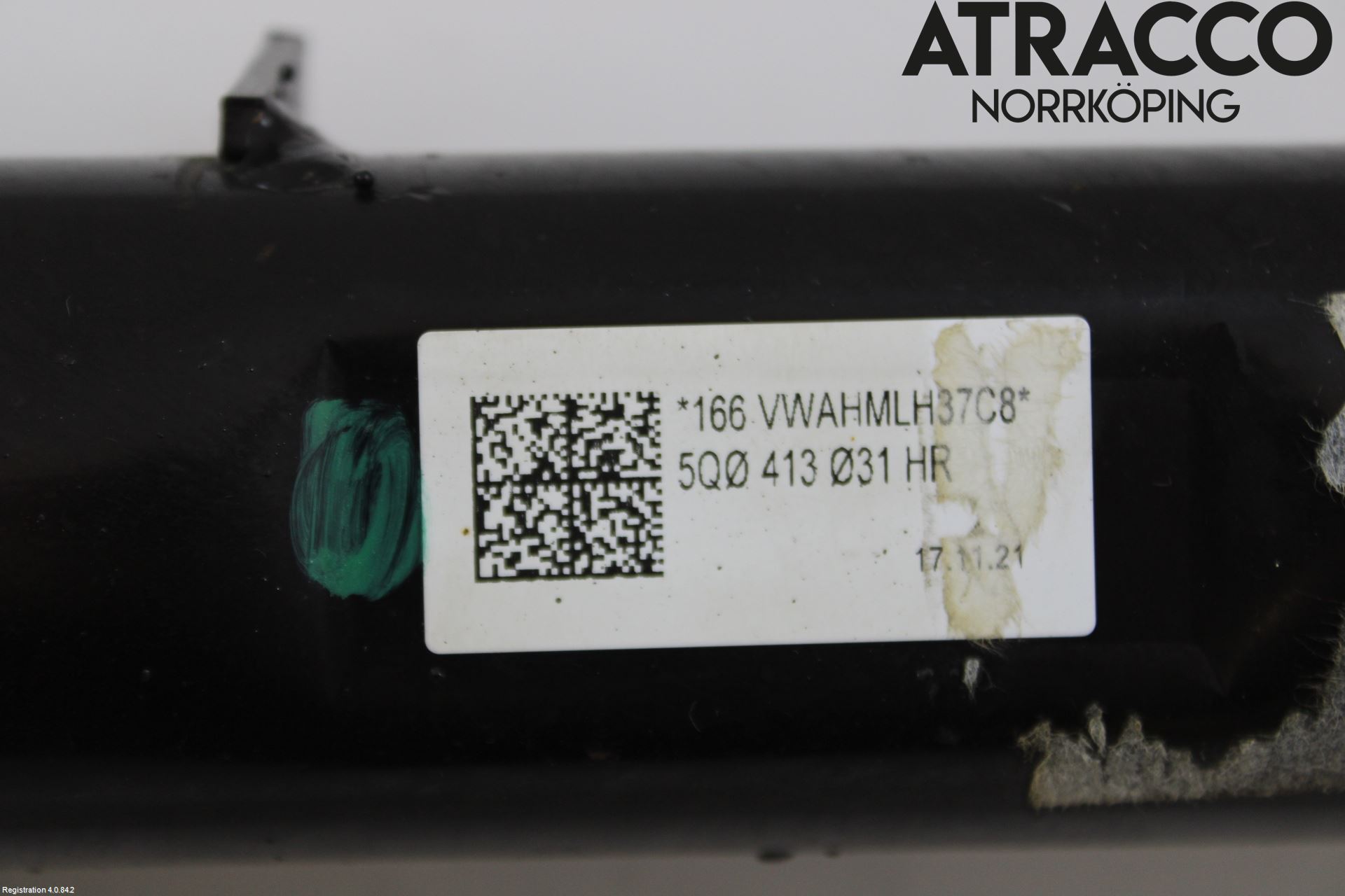 Volkswagen VW T-ROC 18- Fjäderben Fram Höger