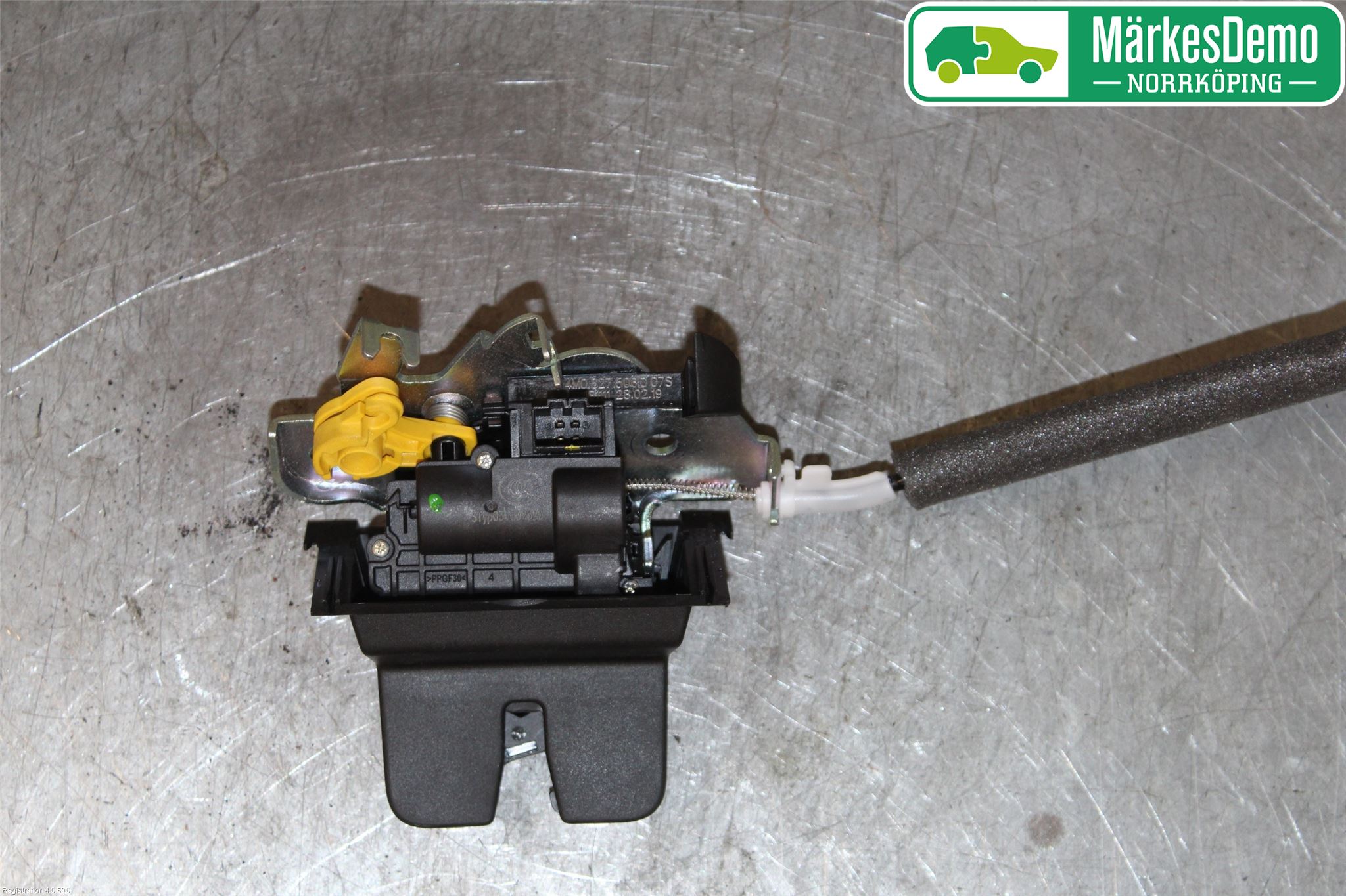 Skoda SUPERB 16-24 Låskista Baklucka