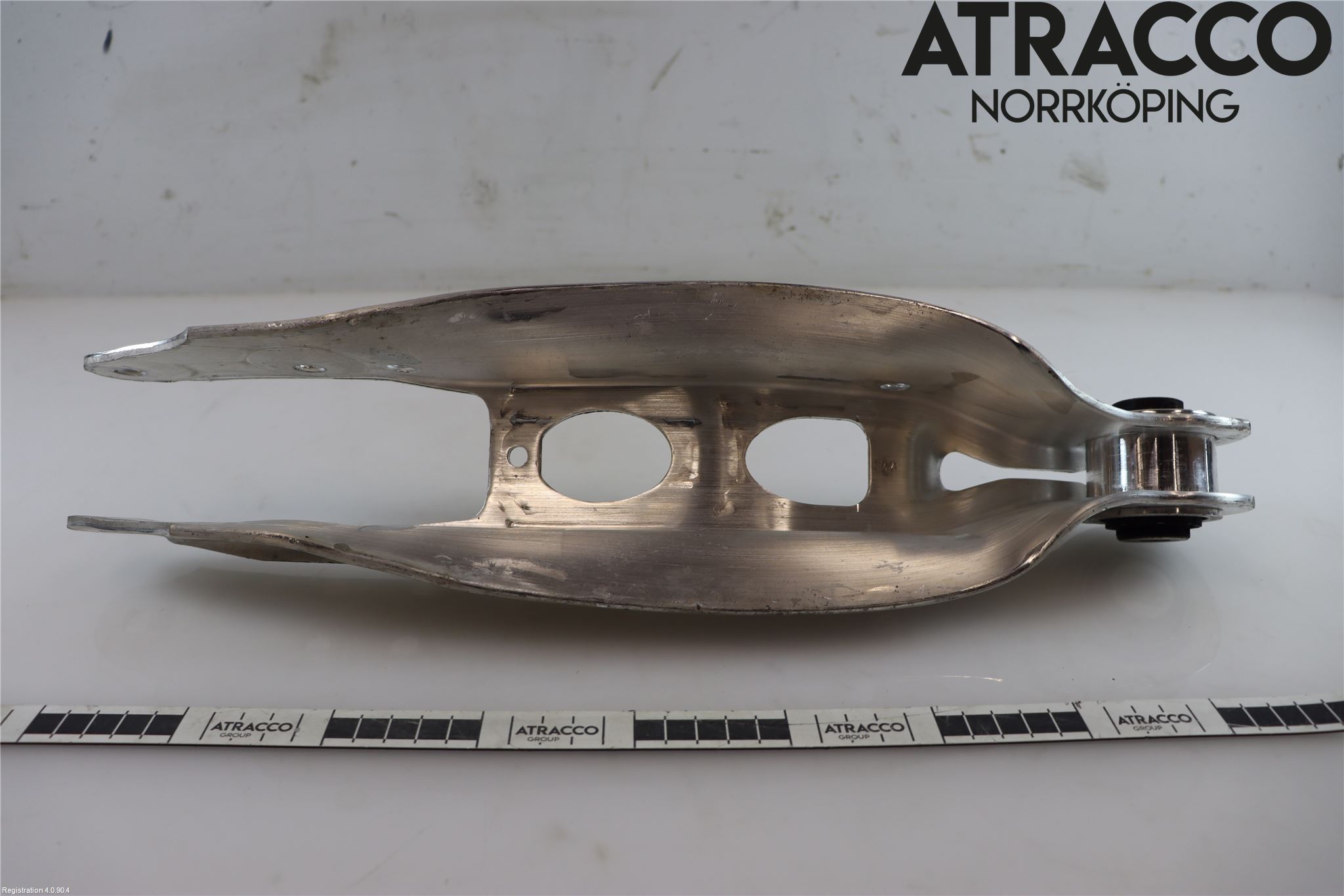 Audi A4/S4 B9 20- Bärarm Bak Vänster