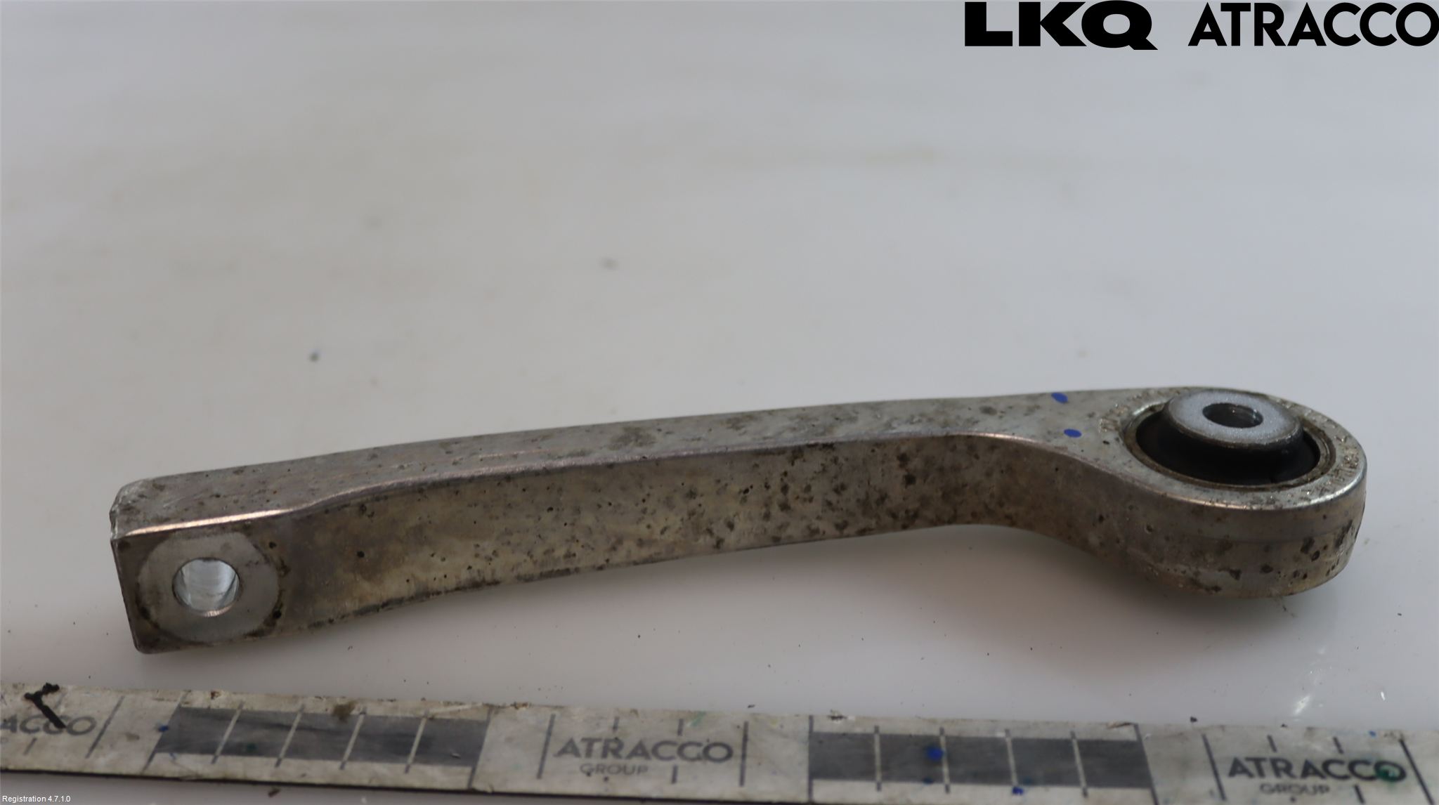 Audi A4/S4 B9 20- Krängningshämmarstag Bak