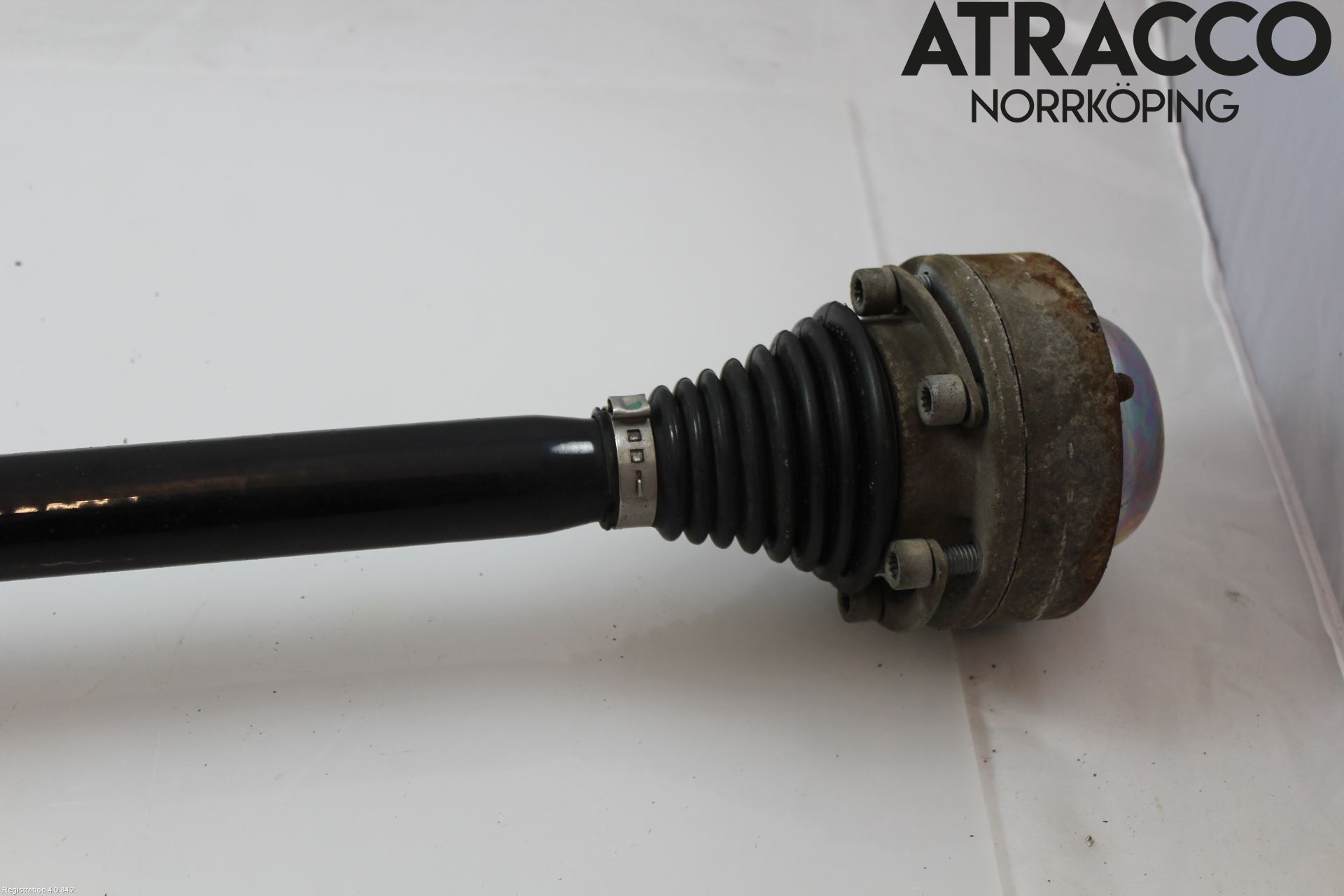 Audi A4/S4 B9 16-19 Drivaxel Bak Höger
