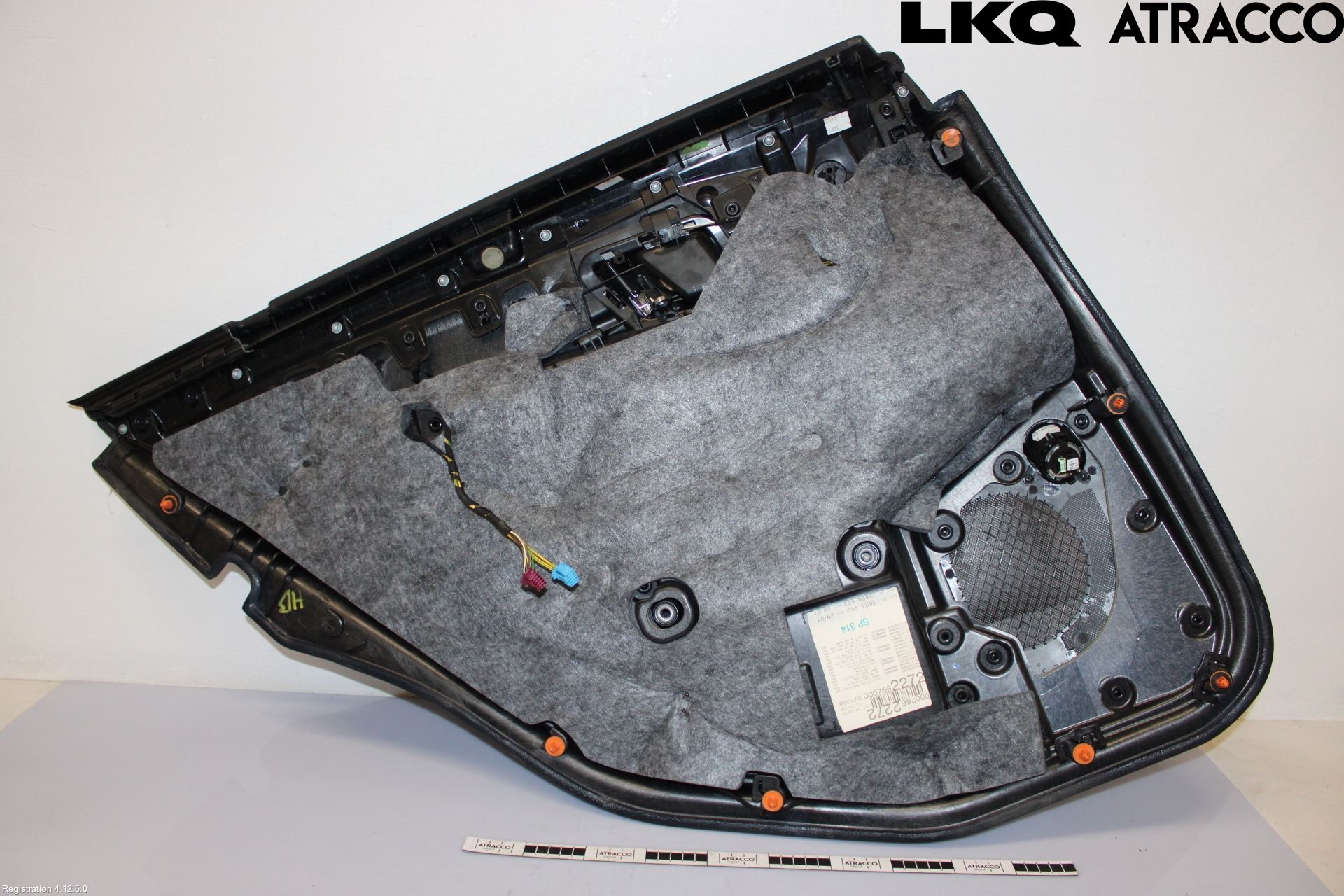 Mercedes-Benz MB E-KLASS (W212) 09-16 Dörrklädsel Hö