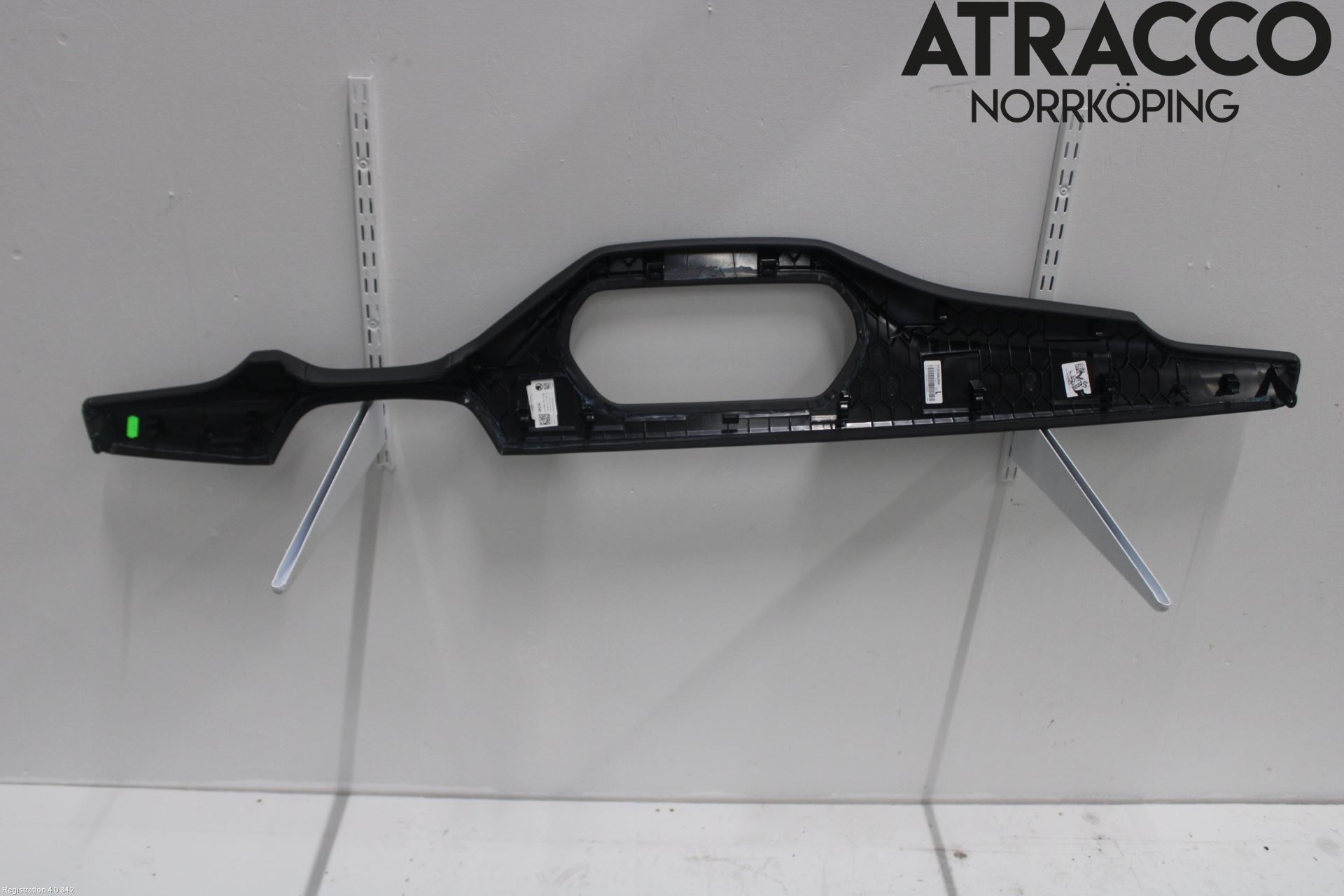 Skoda ENYAQ iV 21- Instrument-Radio Sarg