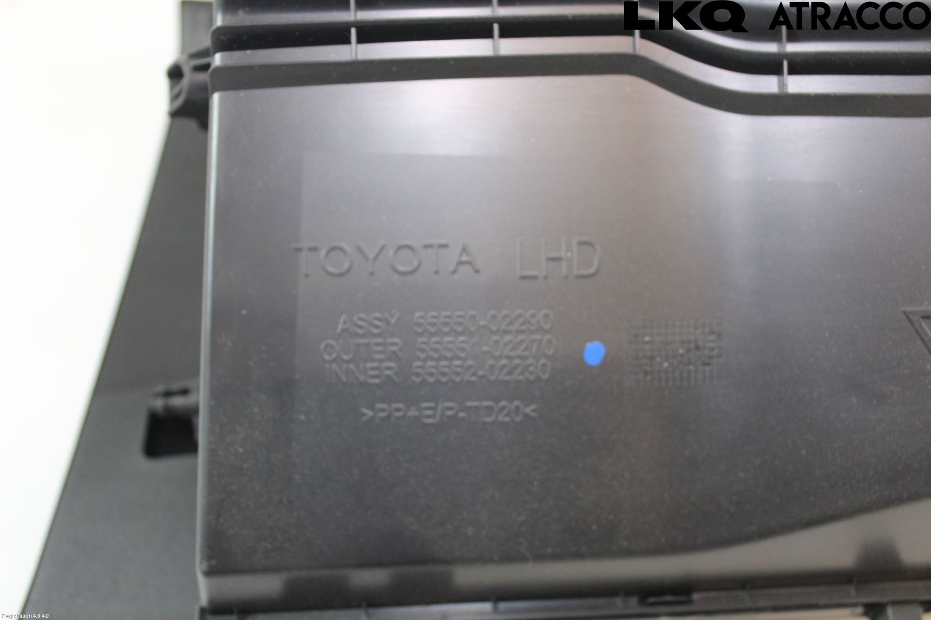 Toyota AURIS 13-19 Handskfack