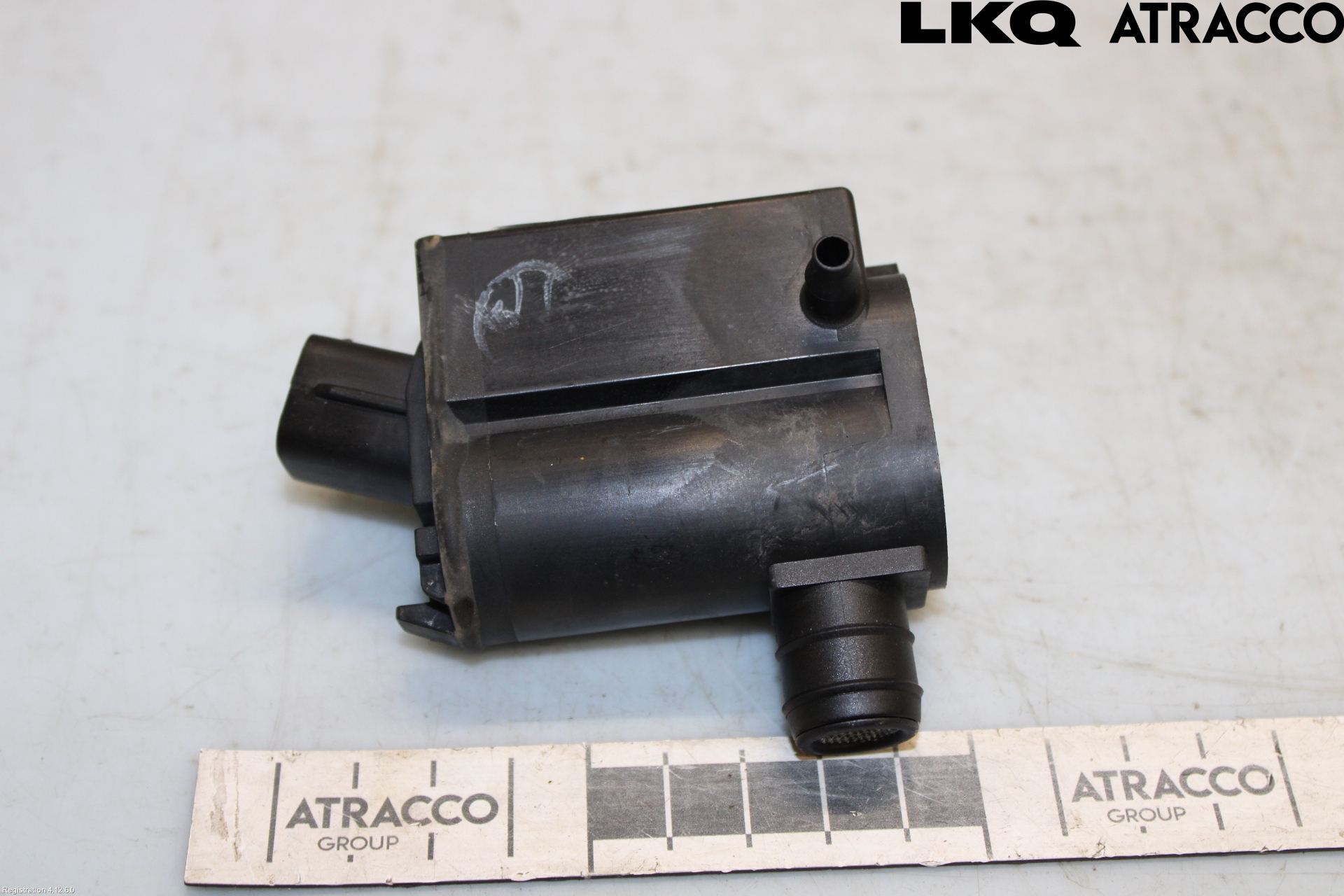Hyundai SANTA FE  06-12 Spolarpump Vindruta