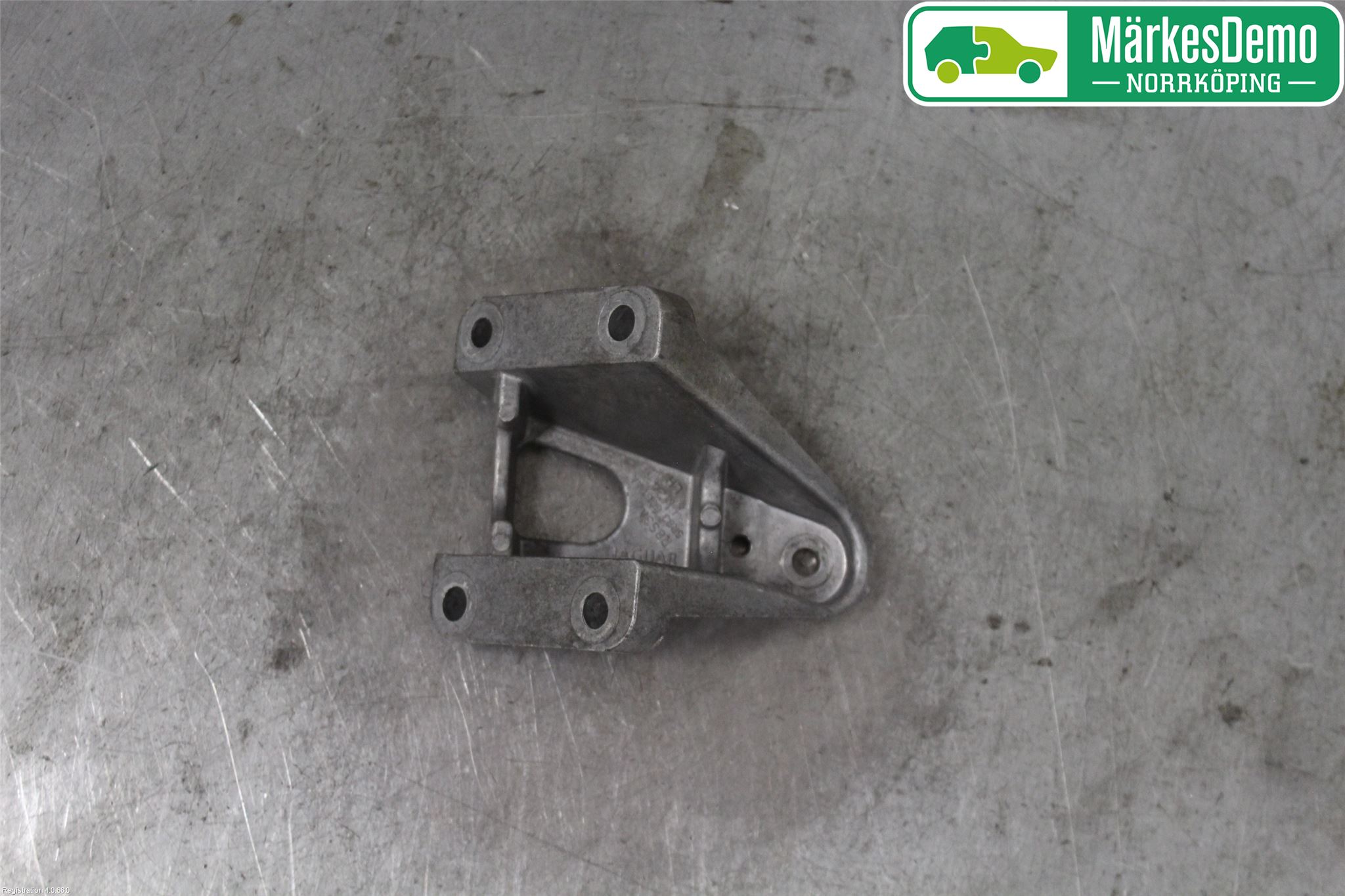 Jaguar XK/XKR 06-14 Motorfäste