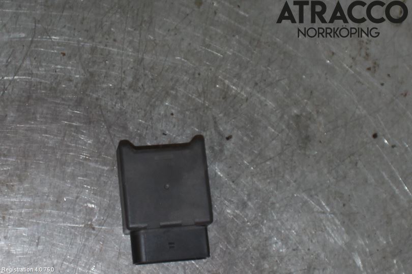 Volkswagen VW T-CROSS 19- Relä Bränslepump