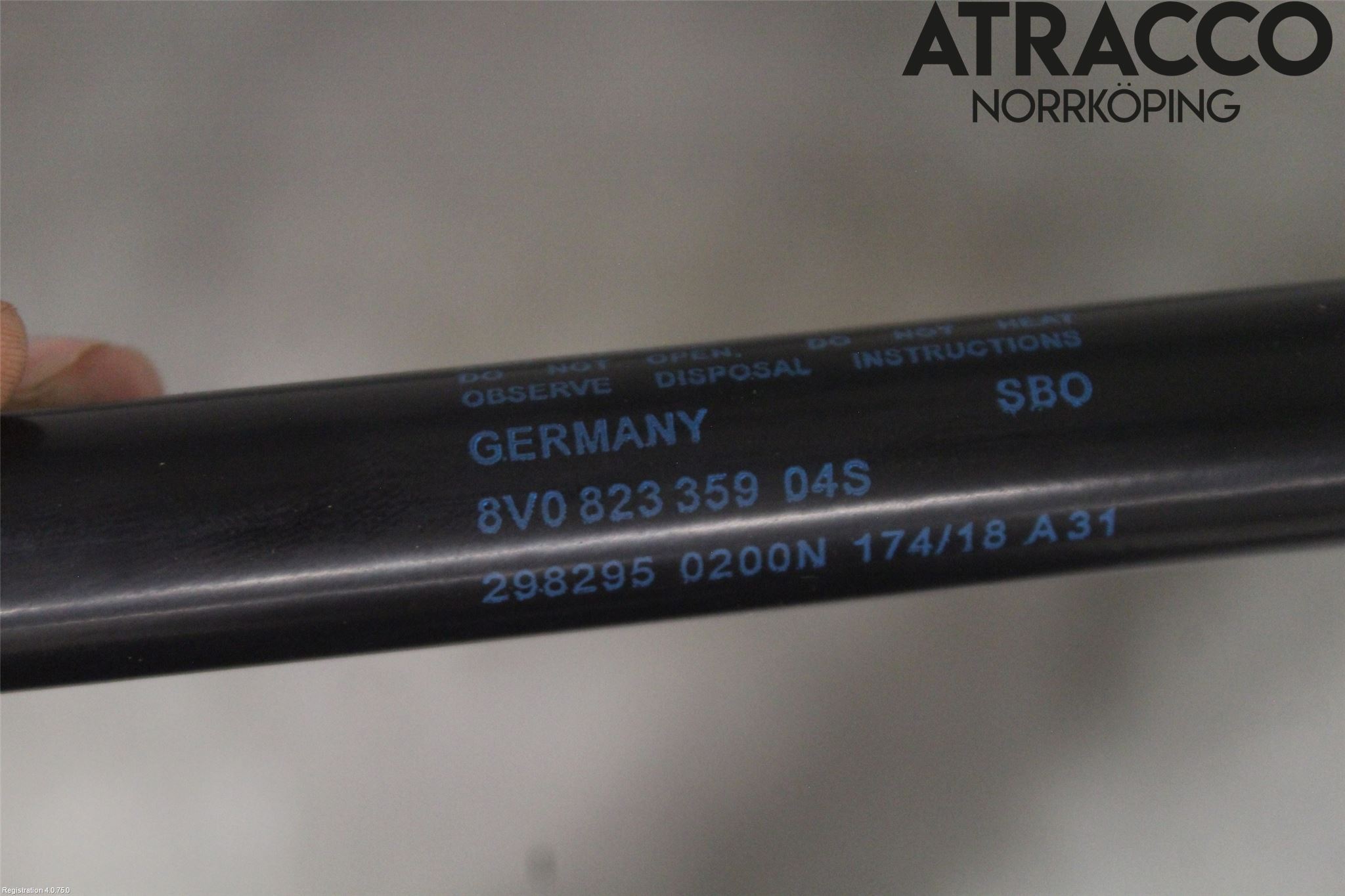 Audi A3/S3 8V 13-20 Gasfjäder Motorhuv