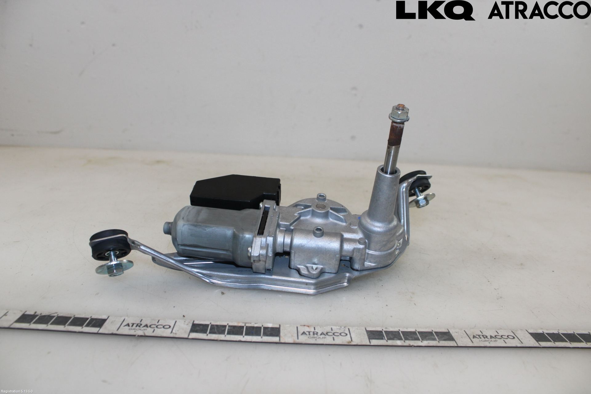 Lexus NX 300h 15-21 Torkarmotor Baklucka