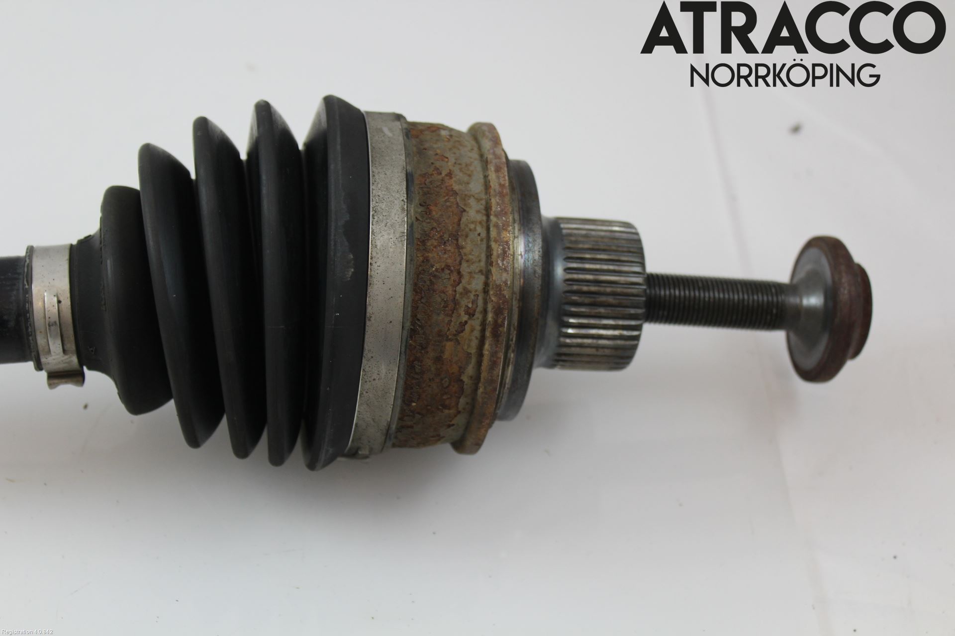 Audi A6 F2/C8 19- Drivaxel Fram Höger