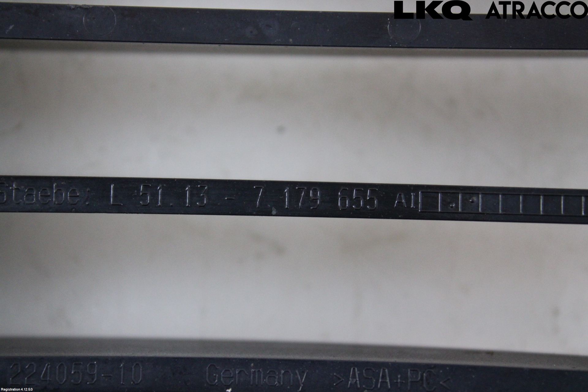 BMW 1 E87/81 5D/3D 03-11 Grilldel Vänster