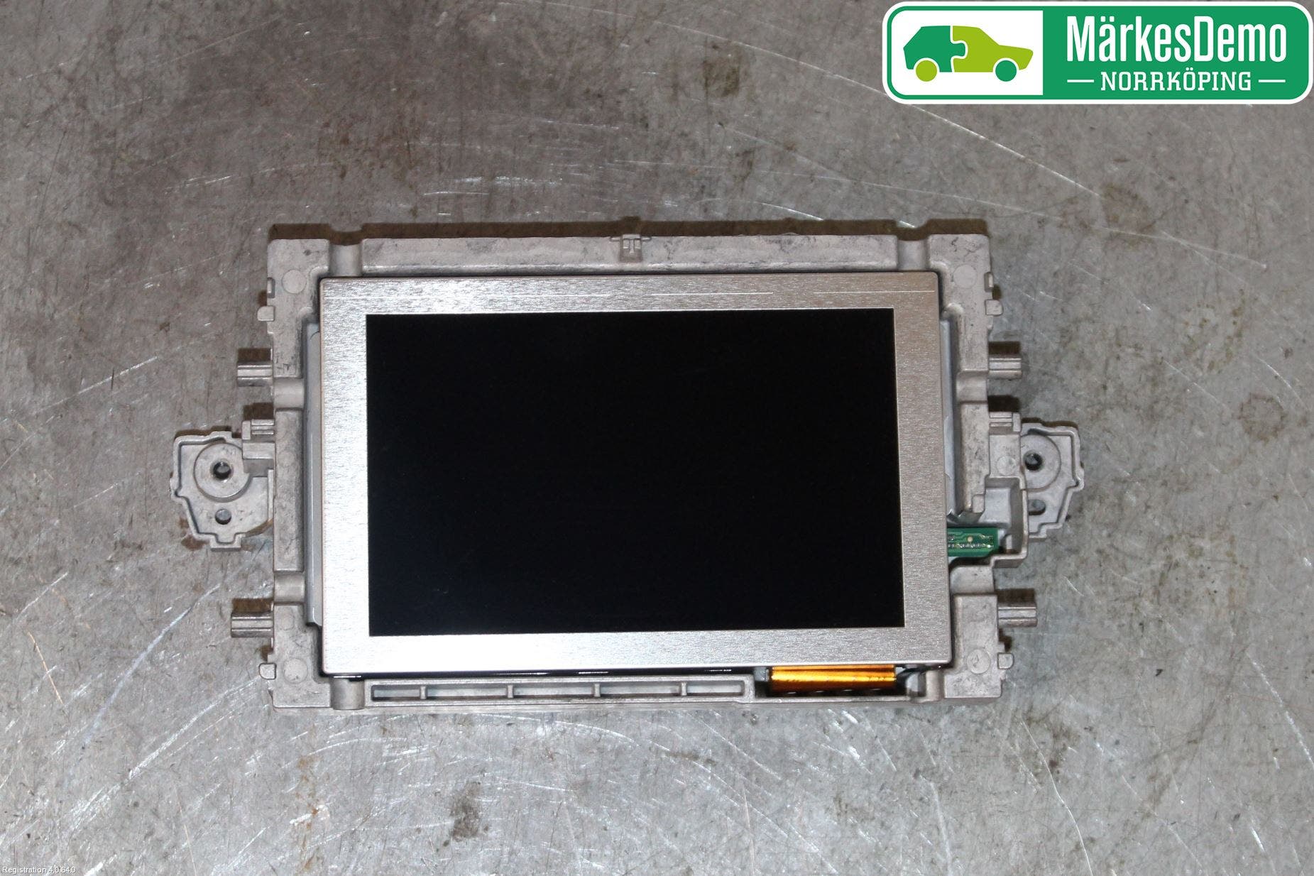 Mercedes-Benz MB E-KLASS (W212) 09-16 Multifunktionsdisplay