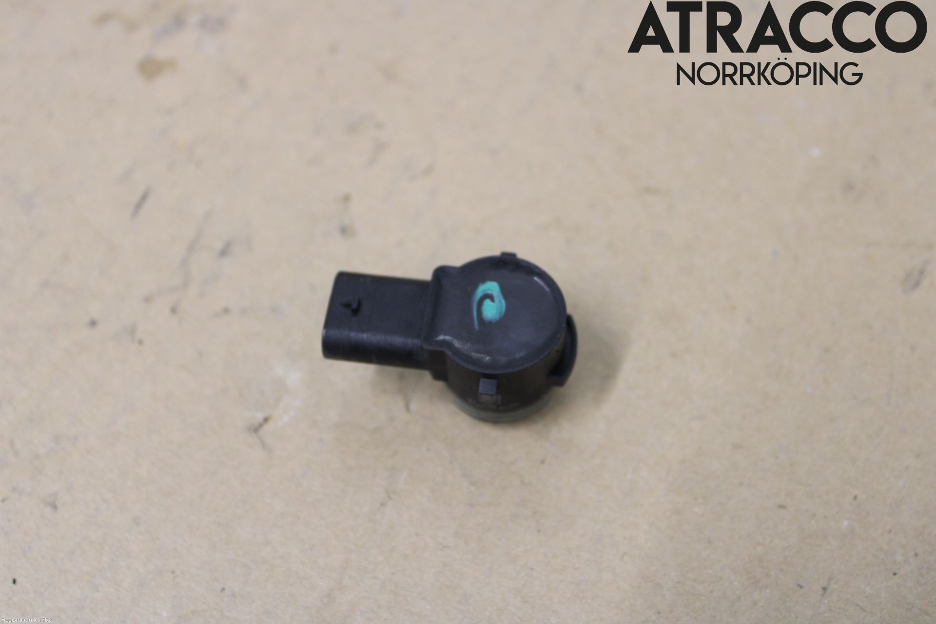 Audi A4/S4 B9 20- Parkeringshjälp Frontsensor