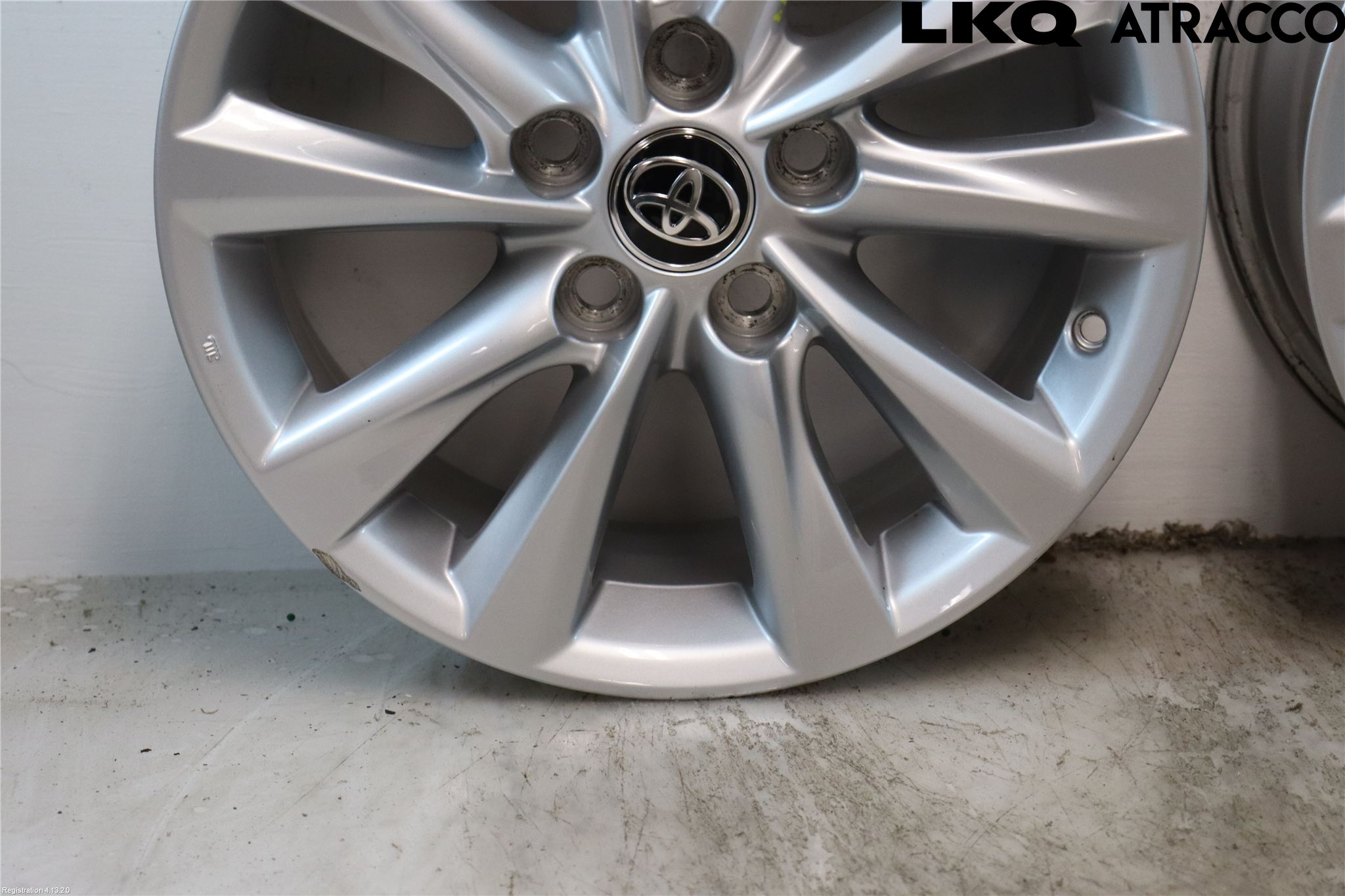 Toyota COROLLA 19- Fälgsats Aluminium