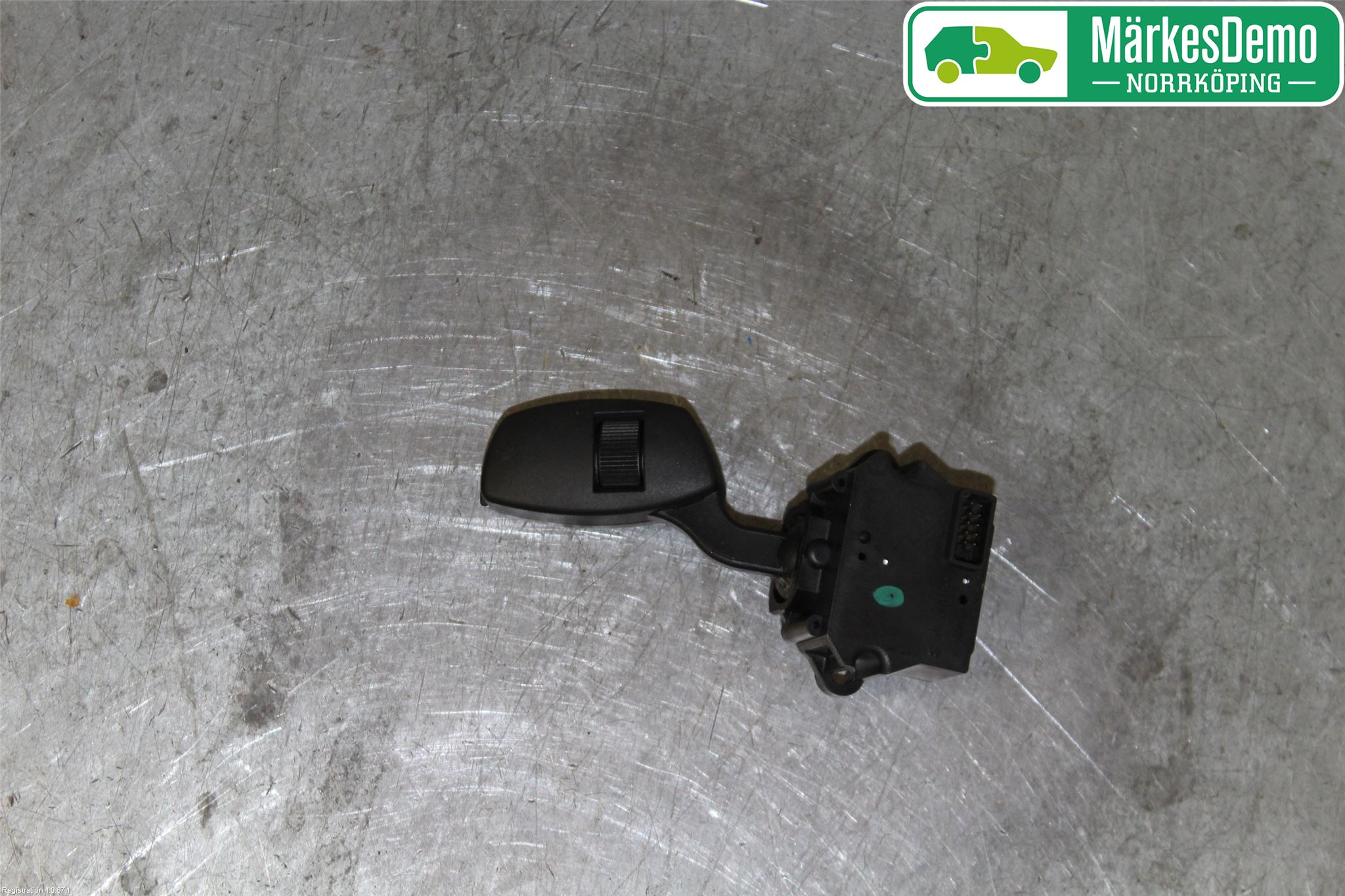 BMW 5 E60/61 Sed/Tou 02-10 Spak Torkar-Spolomk