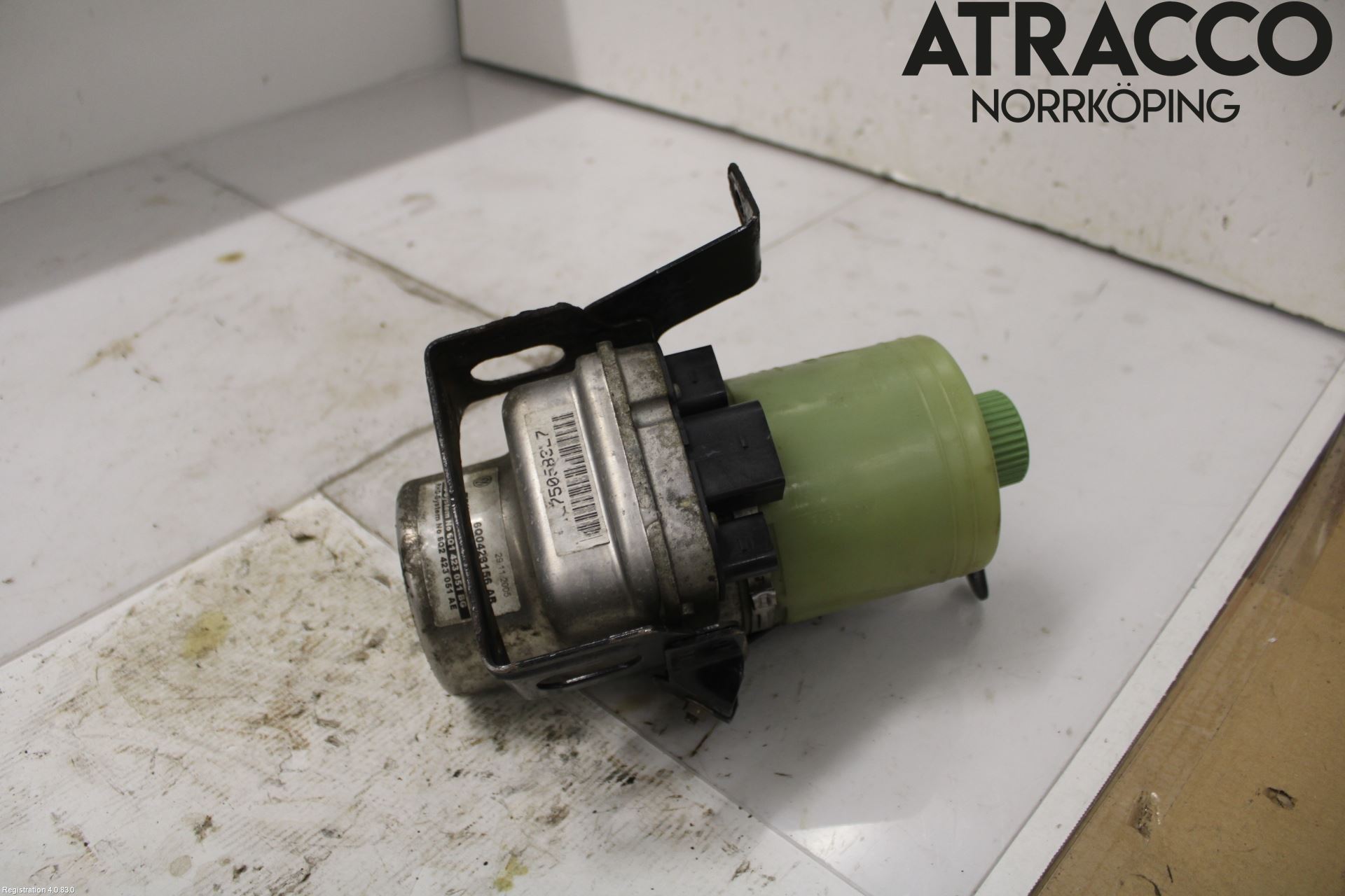 Volkswagen VW POLO 05-09 Styrservo Pump Elektrisk