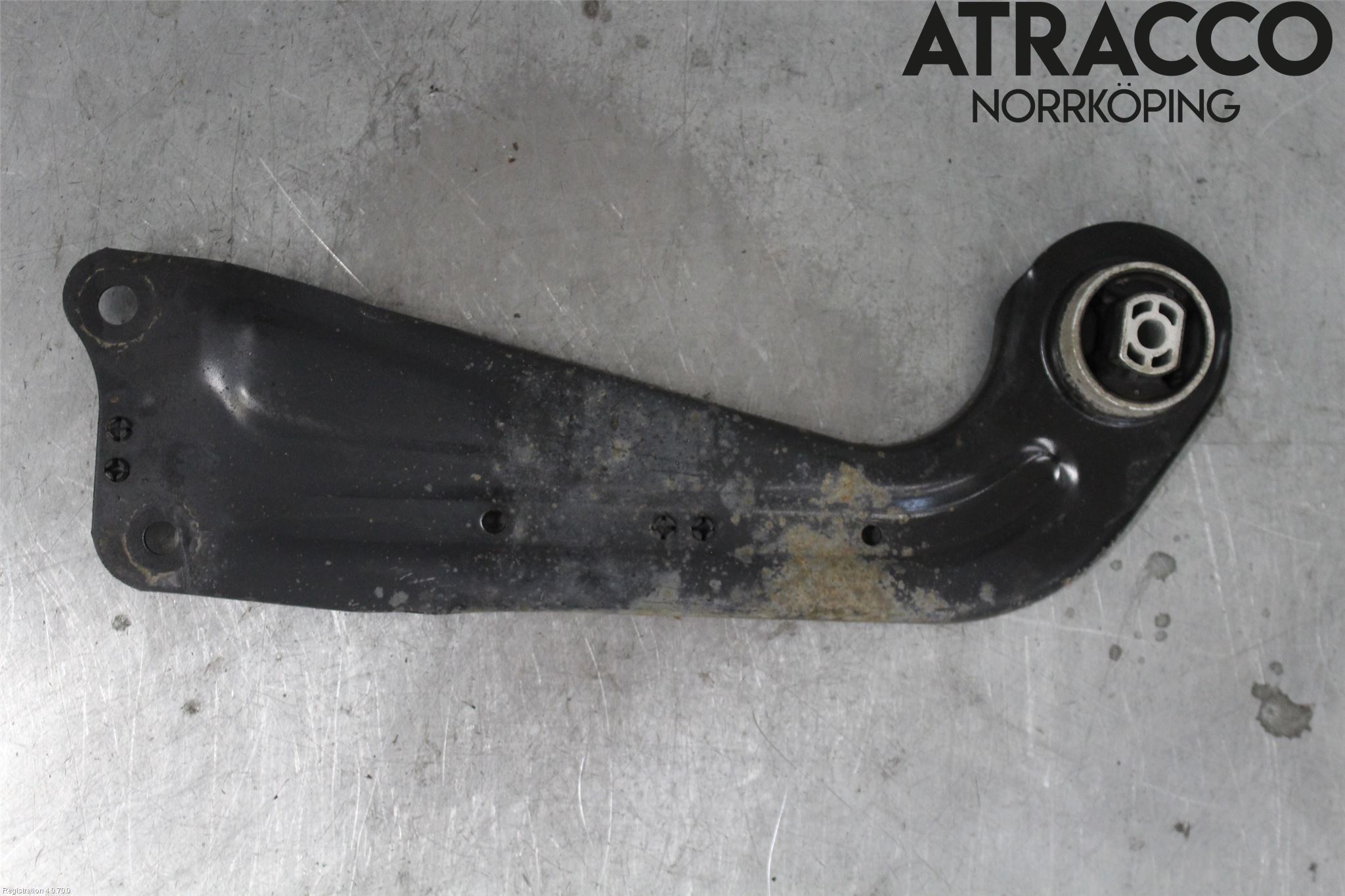 Volkswagen VW TIGUAN 16-24 Bärarm Bak Höger