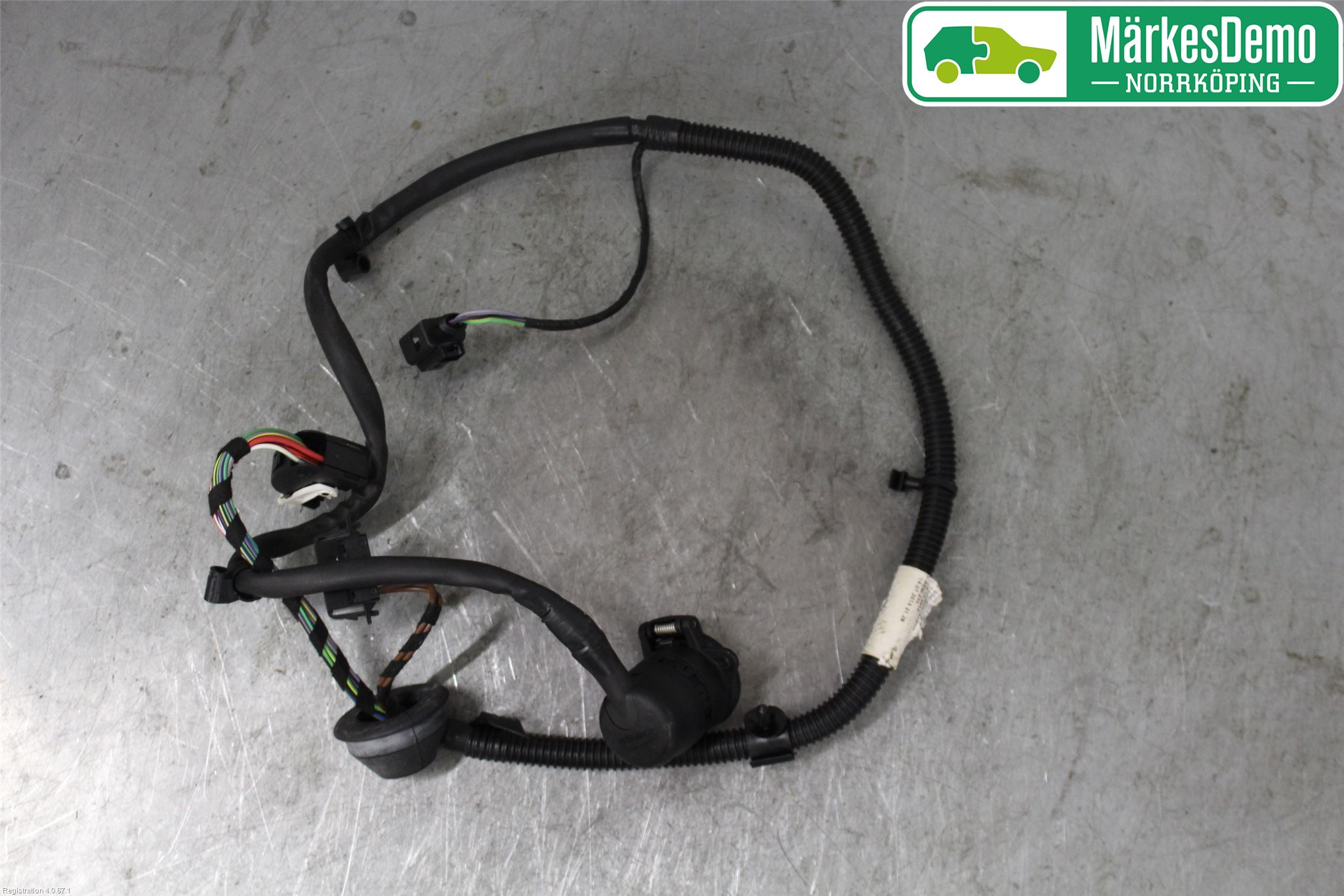 Volkswagen VW GOLF / E-GOLF VII 13-20 Dragkrok Elsats