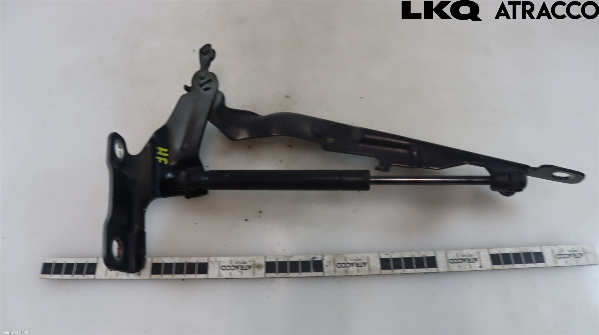 Volvo XC60 14-17 Huvgångjärn