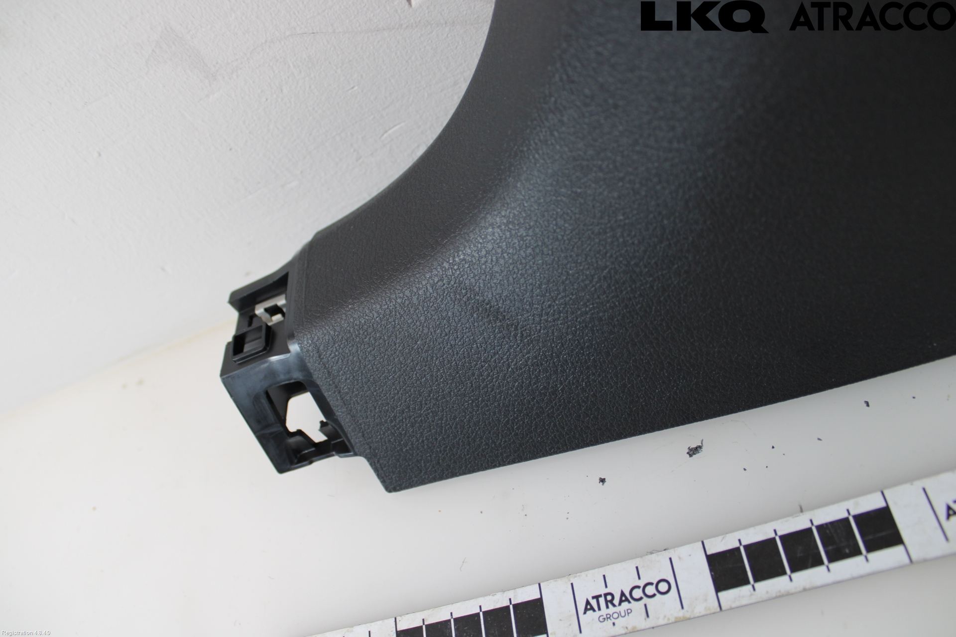 Mercedes-Benz MB EQE (V295) 22- Inr Plastd A-B-C Stolpe