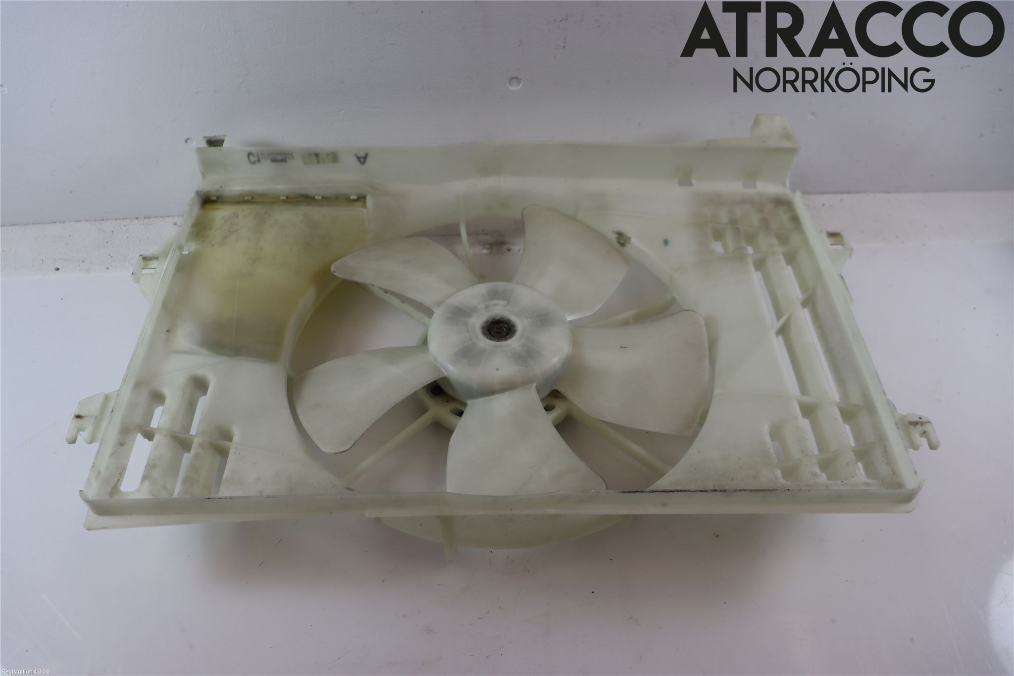 Toyota COROLLA 02-07 Kylfläkt El