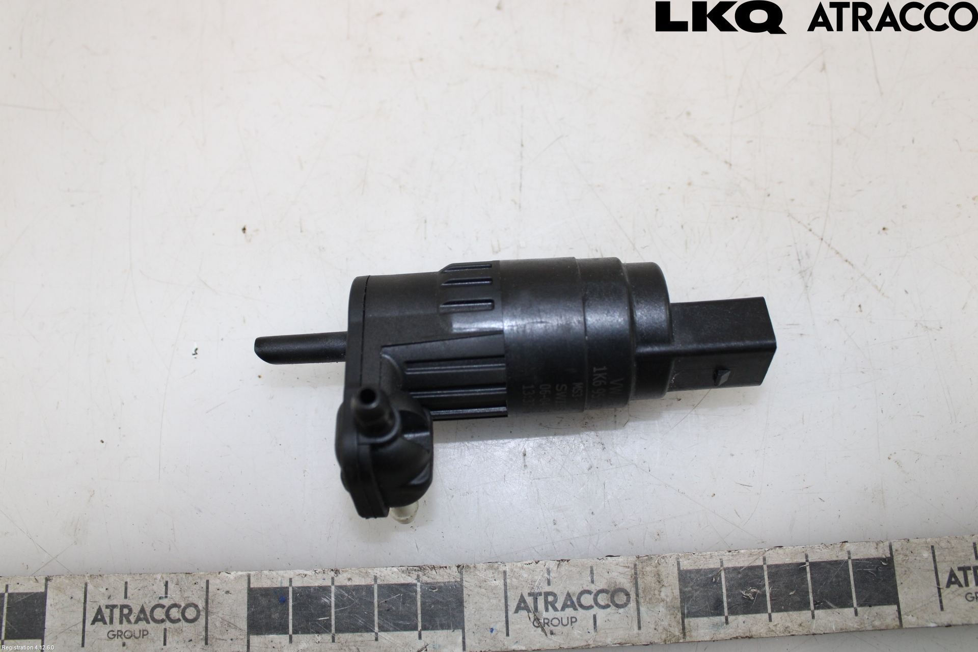 Volkswagen VW TAIGO 22- Spolarpump Vindruta
